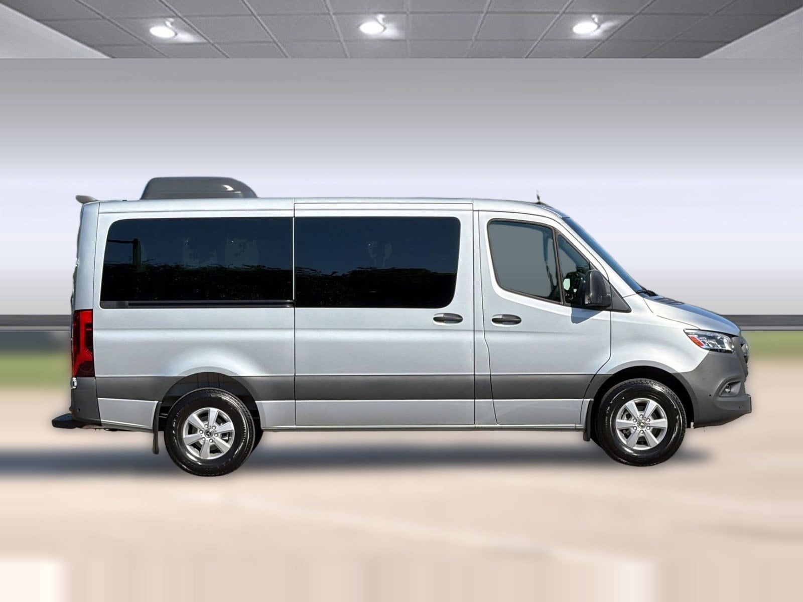 2025 Mercedes-Benz Sprinter Passenger Van Base - Photo 9