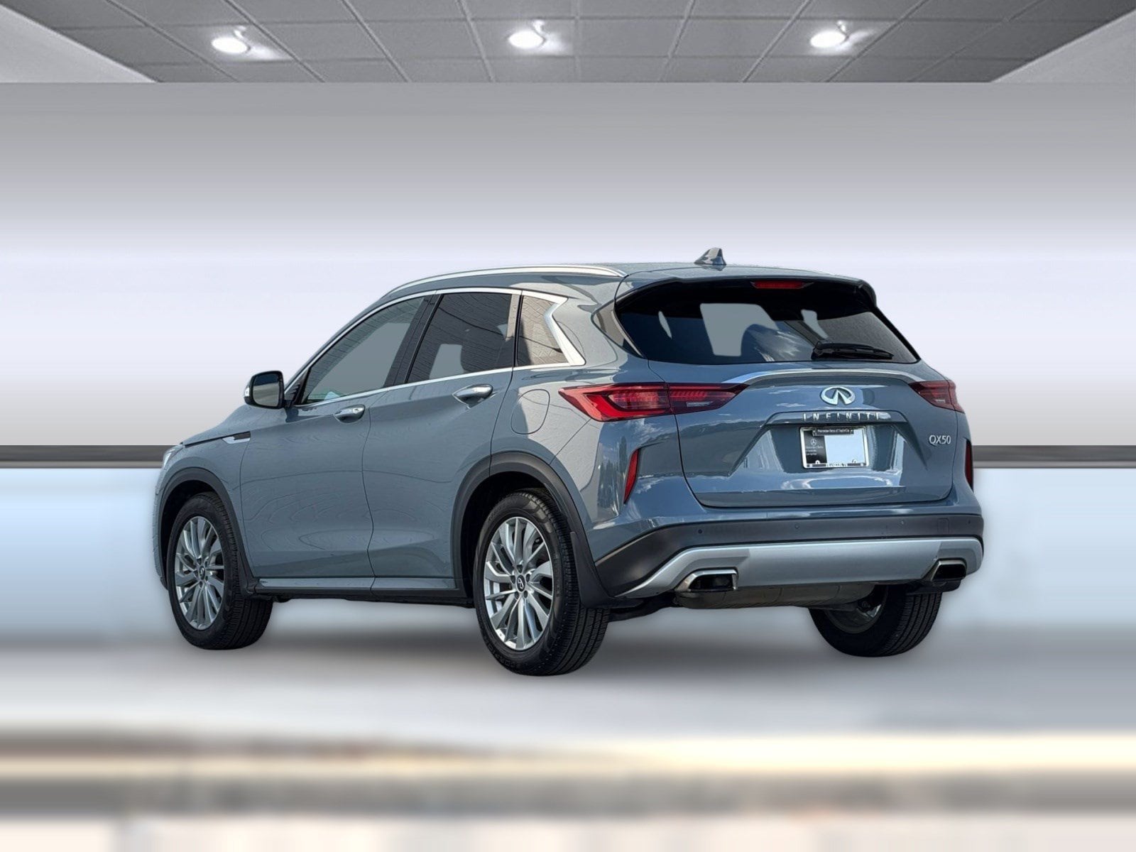 2023 INFINITI QX50 LUXE SUV