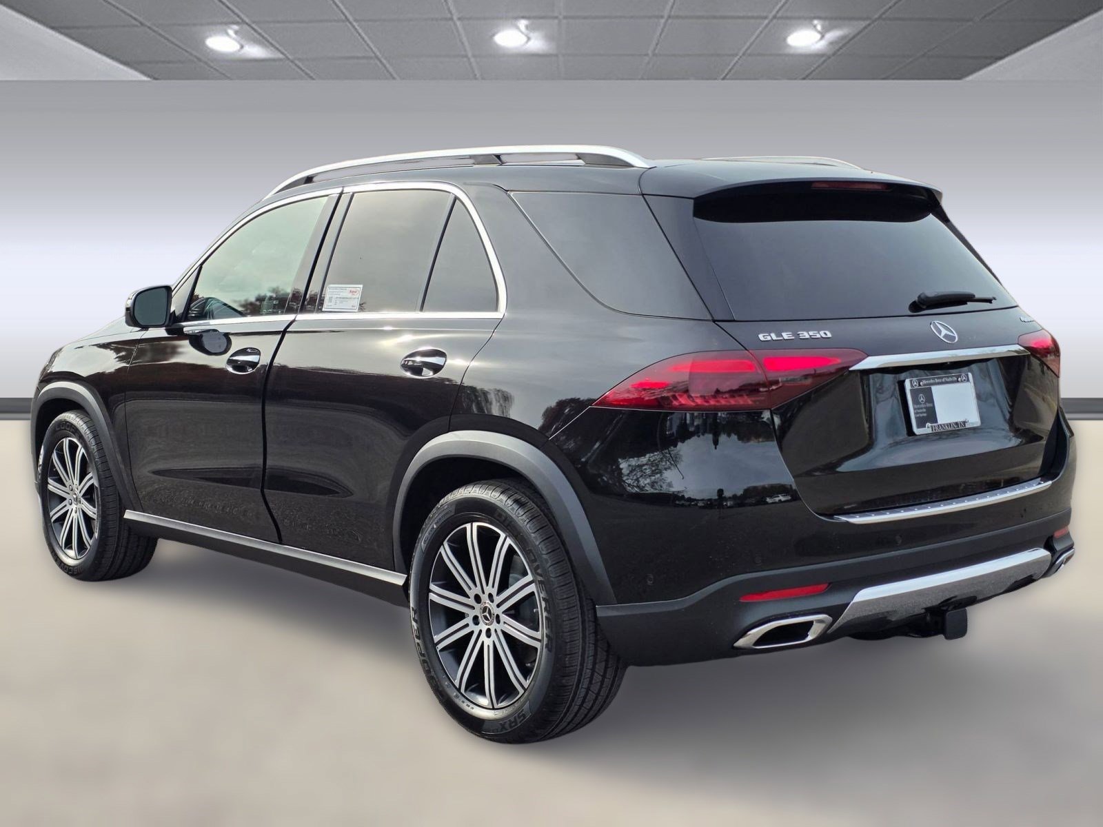 2026 Mercedes Benz GLE 350 4MATIC photo 3