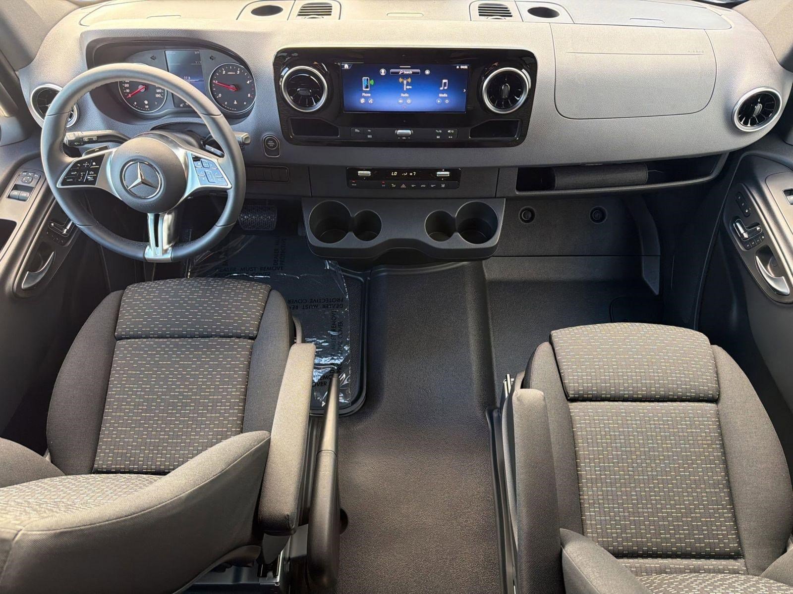 2025 Mercedes-Benz Sprinter Passenger Van Base - Photo 19