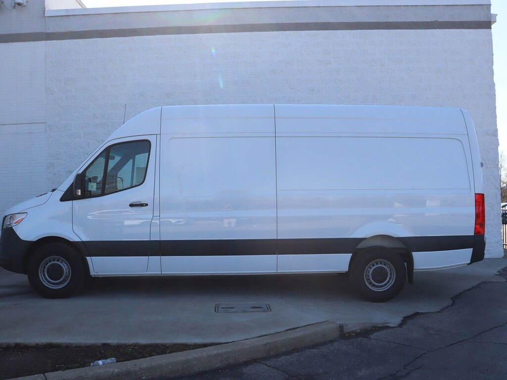 New 2024 Mercedes-Benz Sprinter Cargo Van 2500 High Roof I4 Diesel HO 170" RWD 2500 High Roof I4 Diesel HO 170 RWD