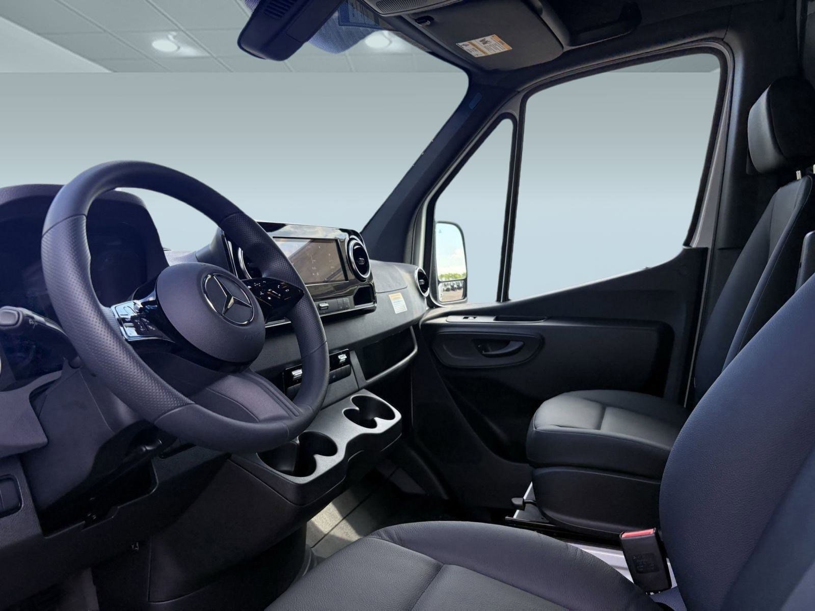 2025 Mercedes-Benz Sprinter Cargo Van Base - Photo 23