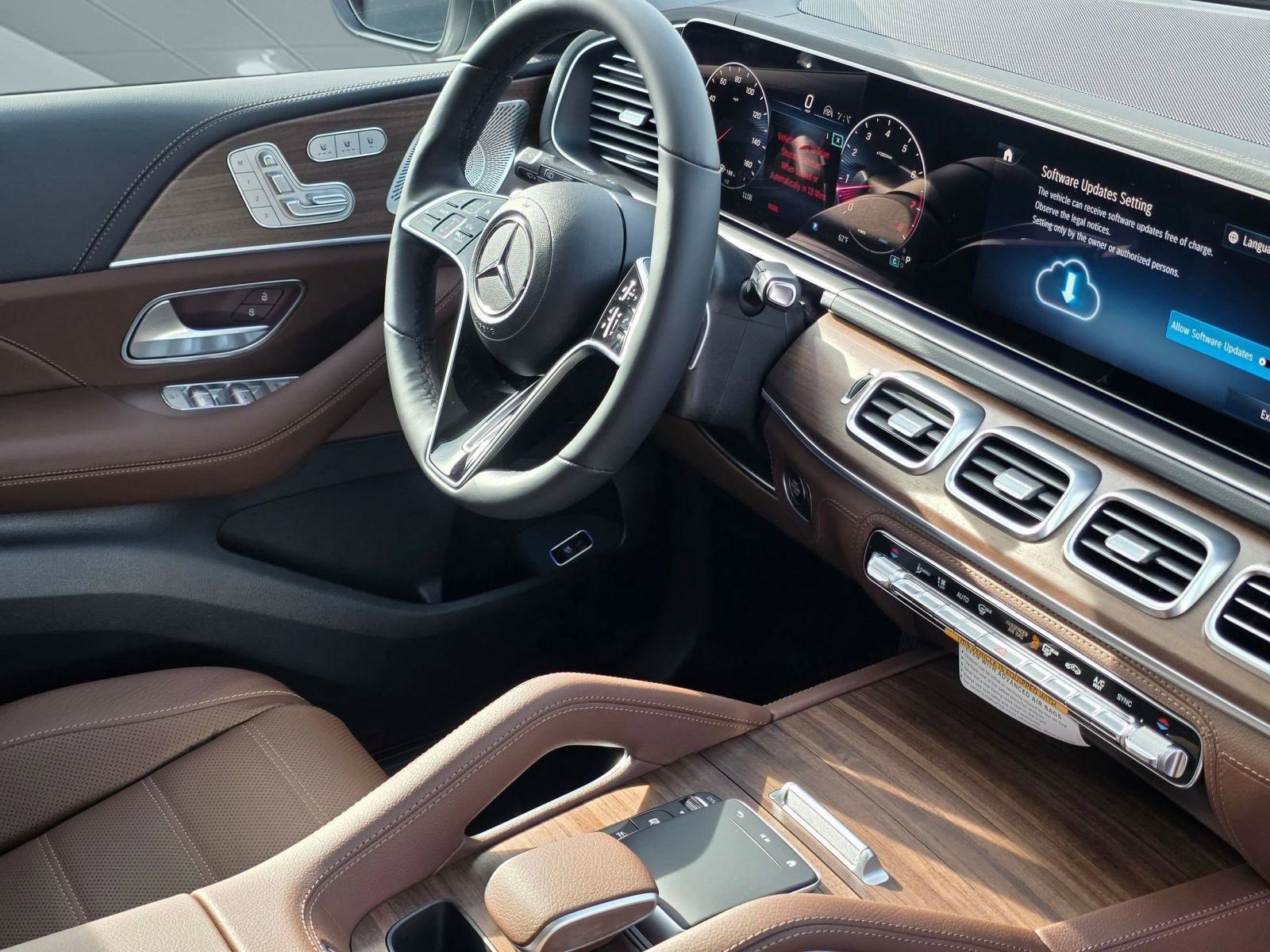 2026 Mercedes Benz GLE 350 4MATIC photo 3