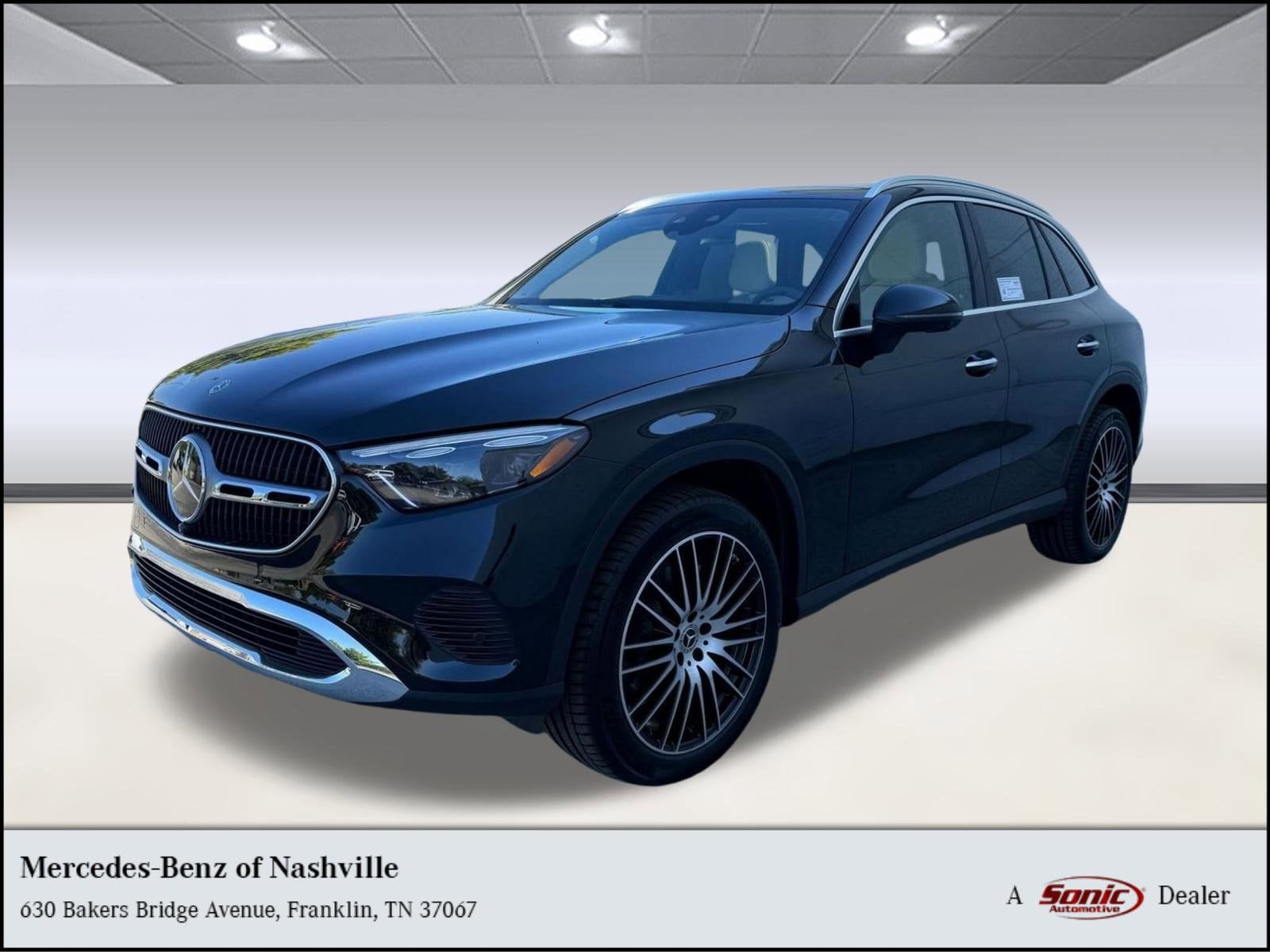 2026 Mercedes-Benz GLC Base's photo