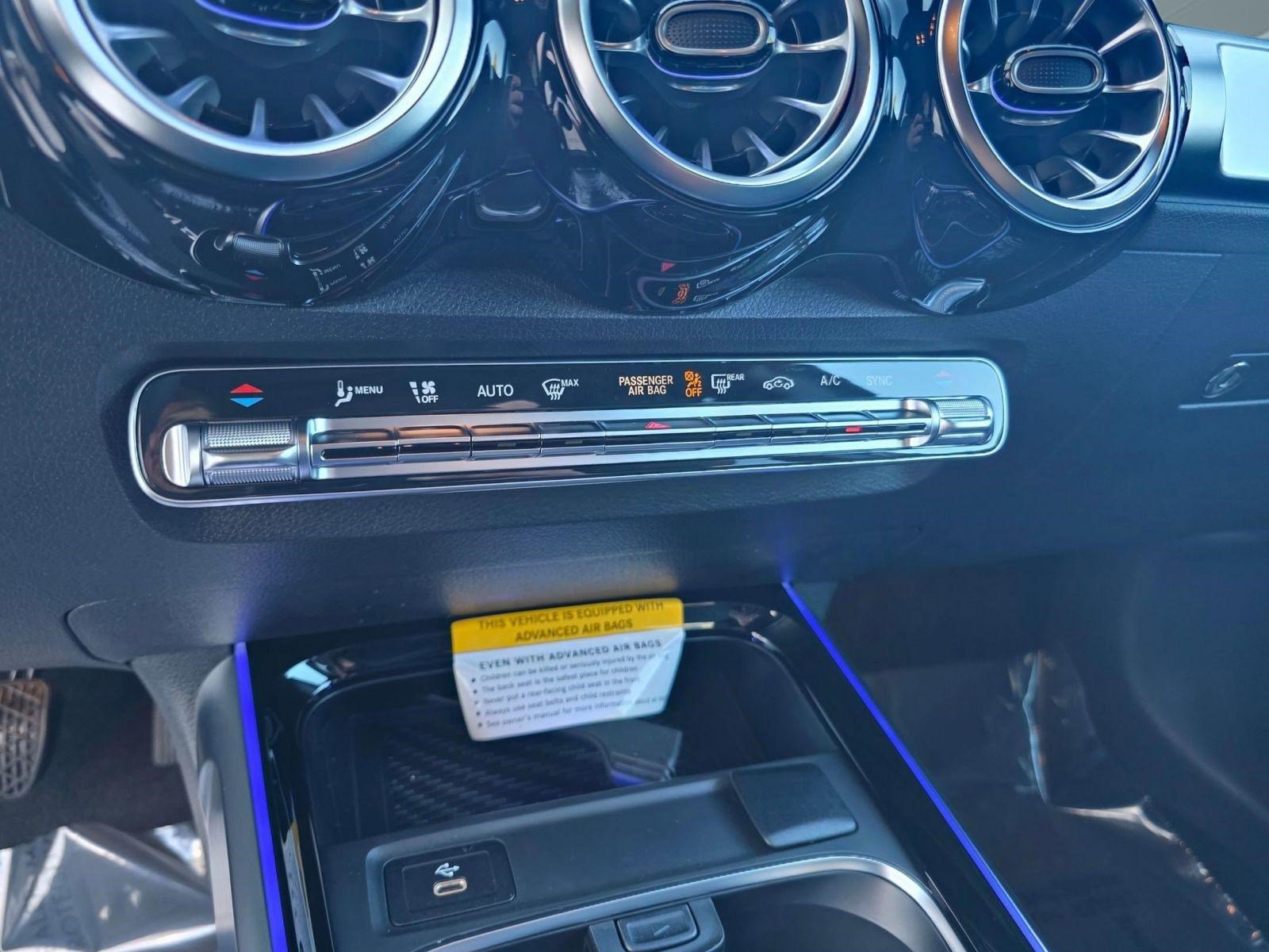 2026 Mercedes-Benz GLB GLB 250 - Photo 18