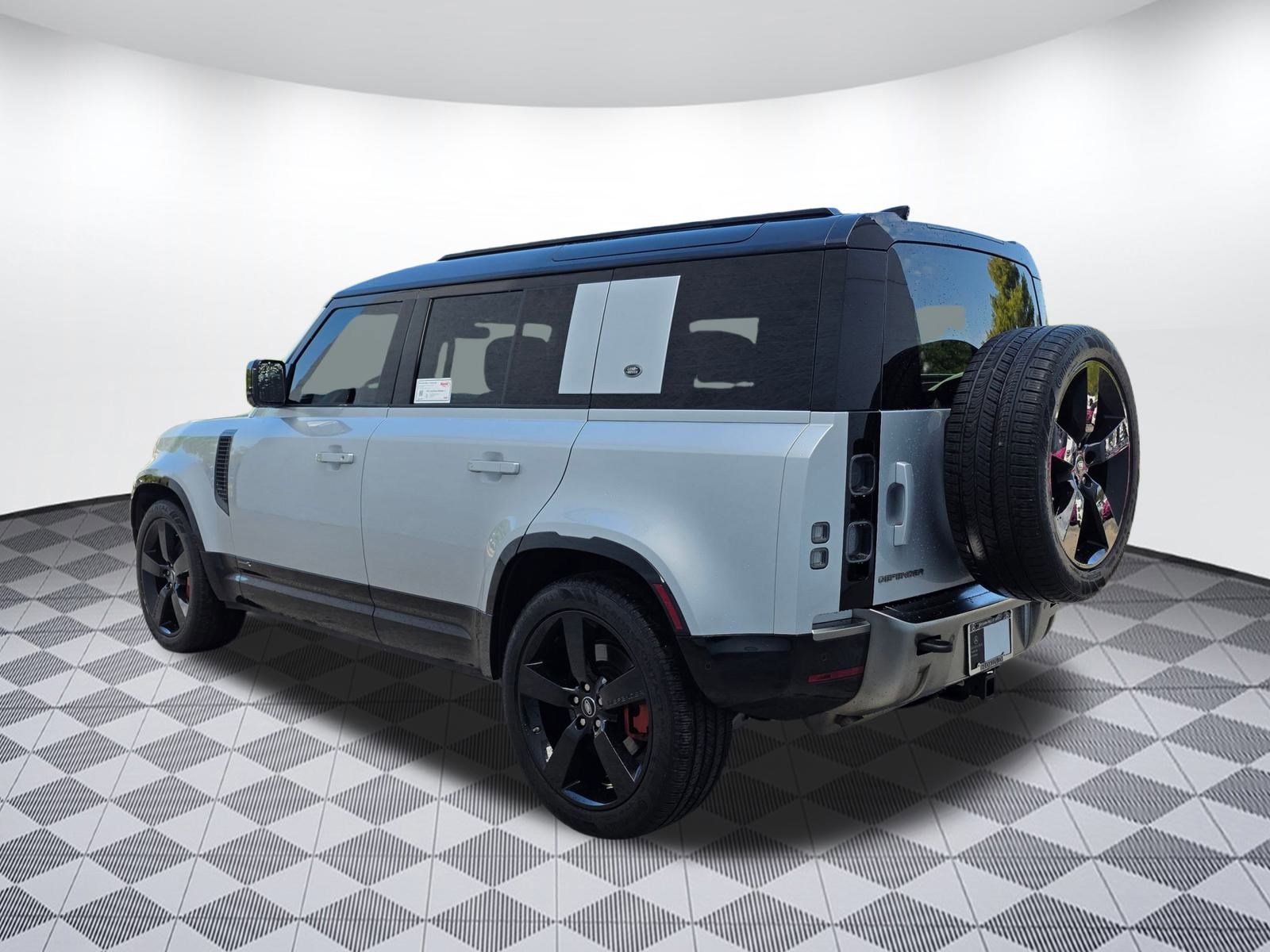 2021 Land Rover Defender 110 X photo 3