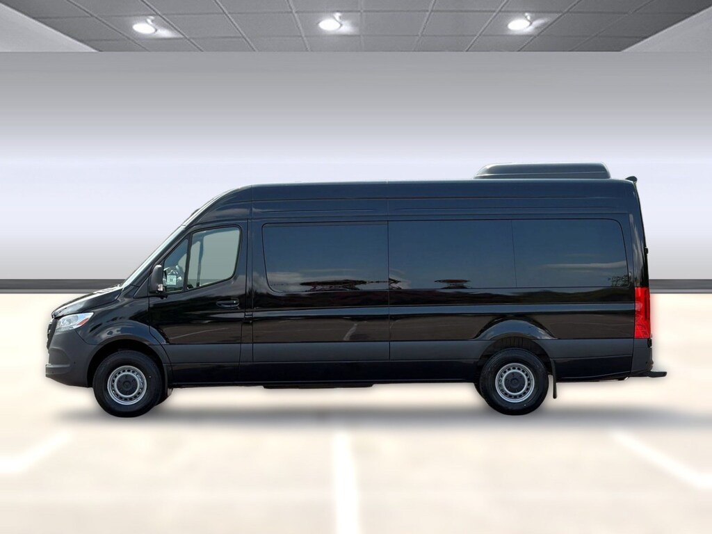 New 2026 Mercedes-Benz Sprinter Passenger Van Sprinter 2500 High Roof 4-Cyl Diesel HO (2500 High 2500 High Roof I4 Diesel HO 170 RWD