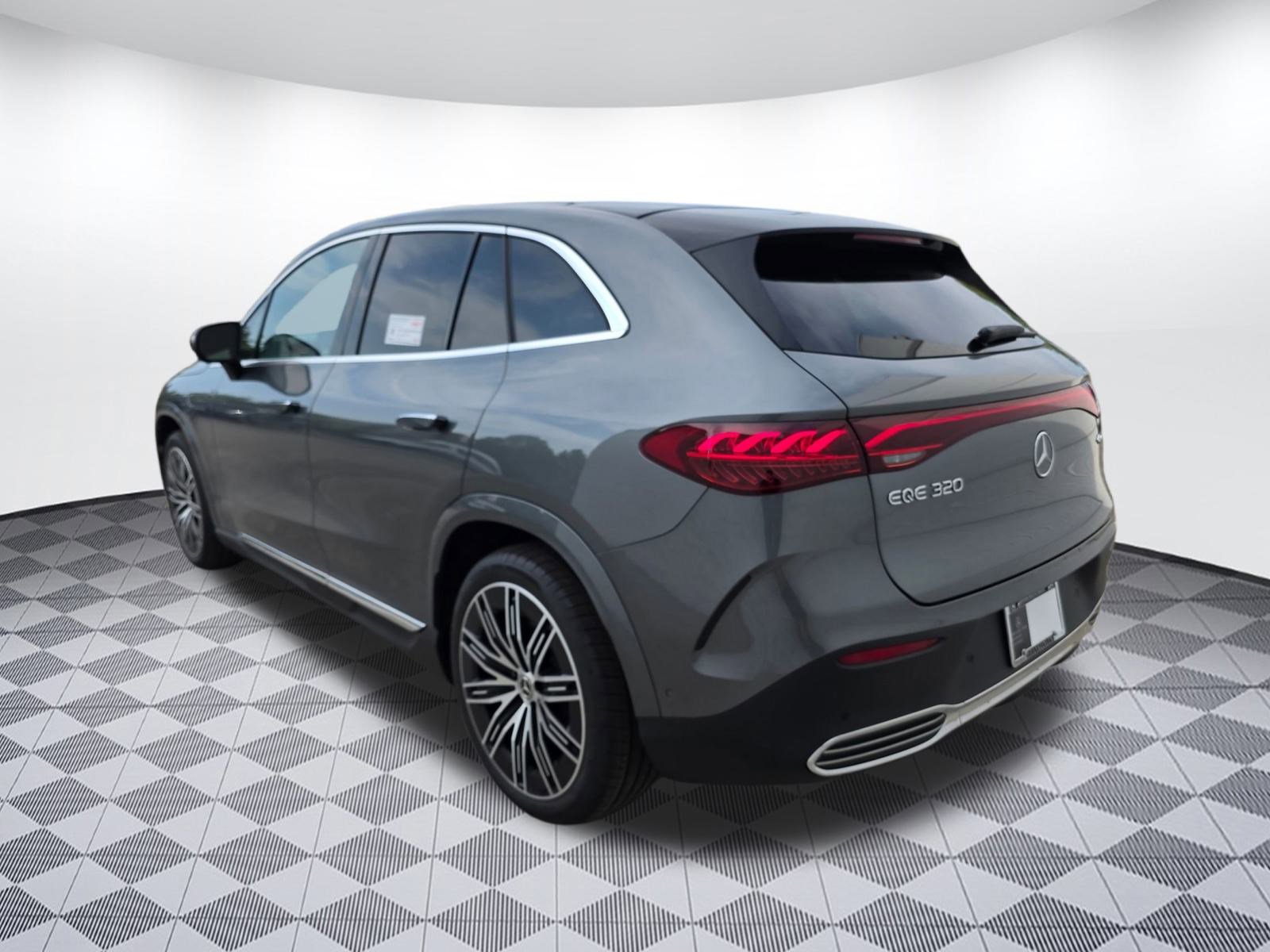 2026 Mercedes Benz EQE SUV 4MATIC photo 3