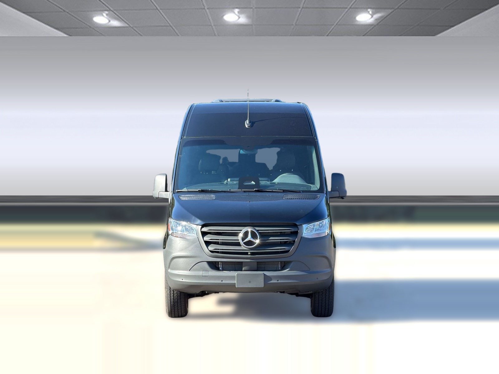 2026 Mercedes-Benz Sprinter Passenger Van Sprinter 2500 High Roof 4-Cyl Diesel HO (2500 High 2500 High Roof I4 Diesel HO 170 RWD