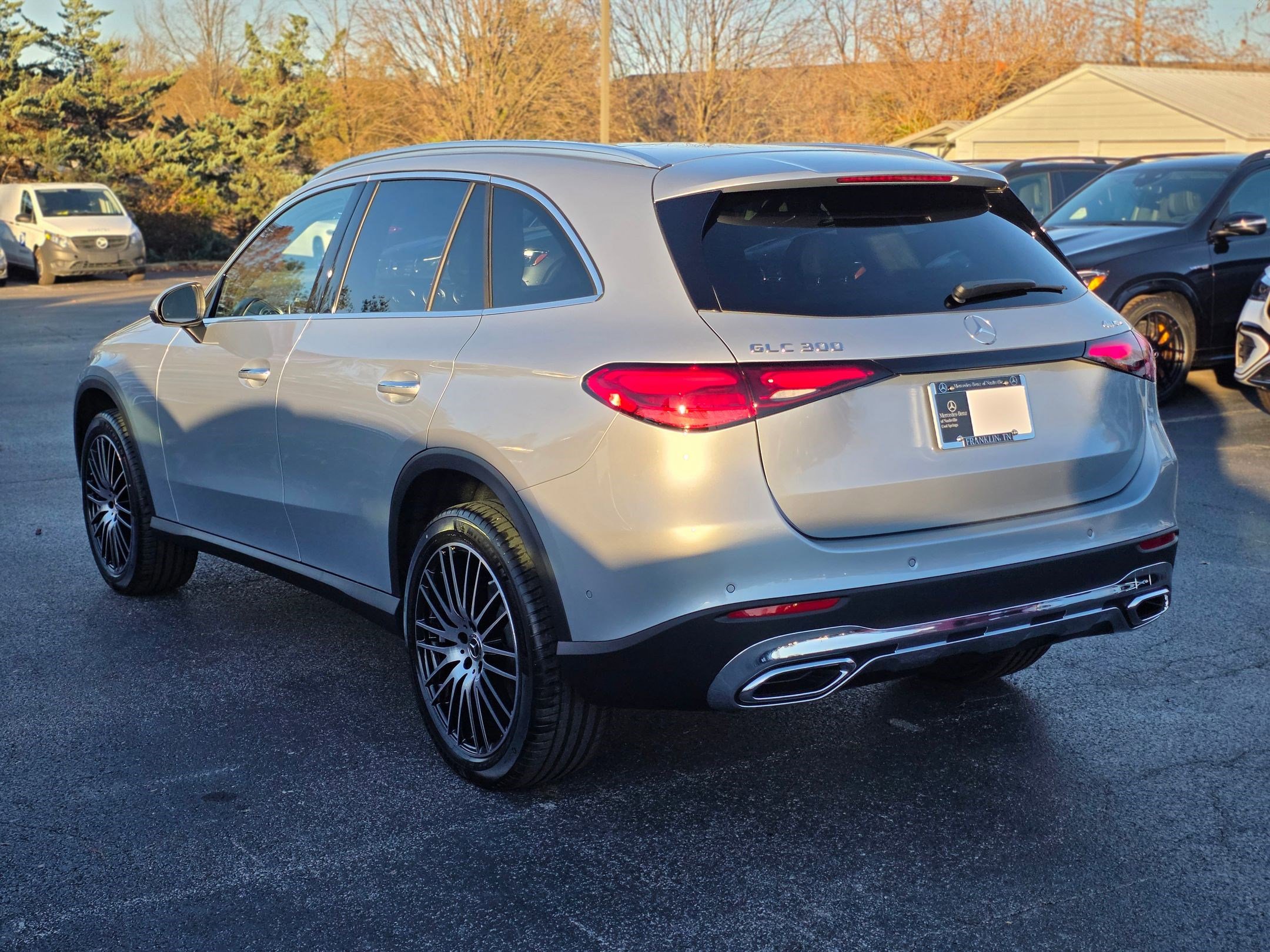 2026 Mercedes Benz GLC 300 4MATIC photo 3