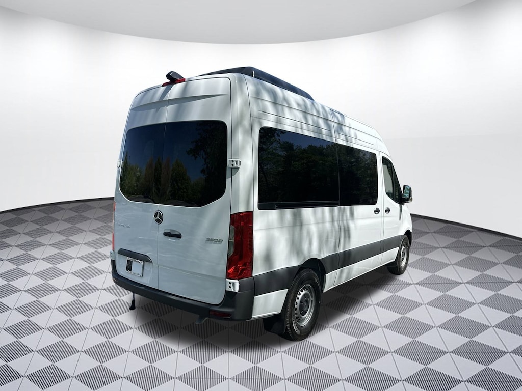 New 2024 Mercedes-Benz Sprinter Passenger Van 2500 High RoofI4 Diesel 144" RWD 2500 High Roof I4 Diesel 144 RWD
