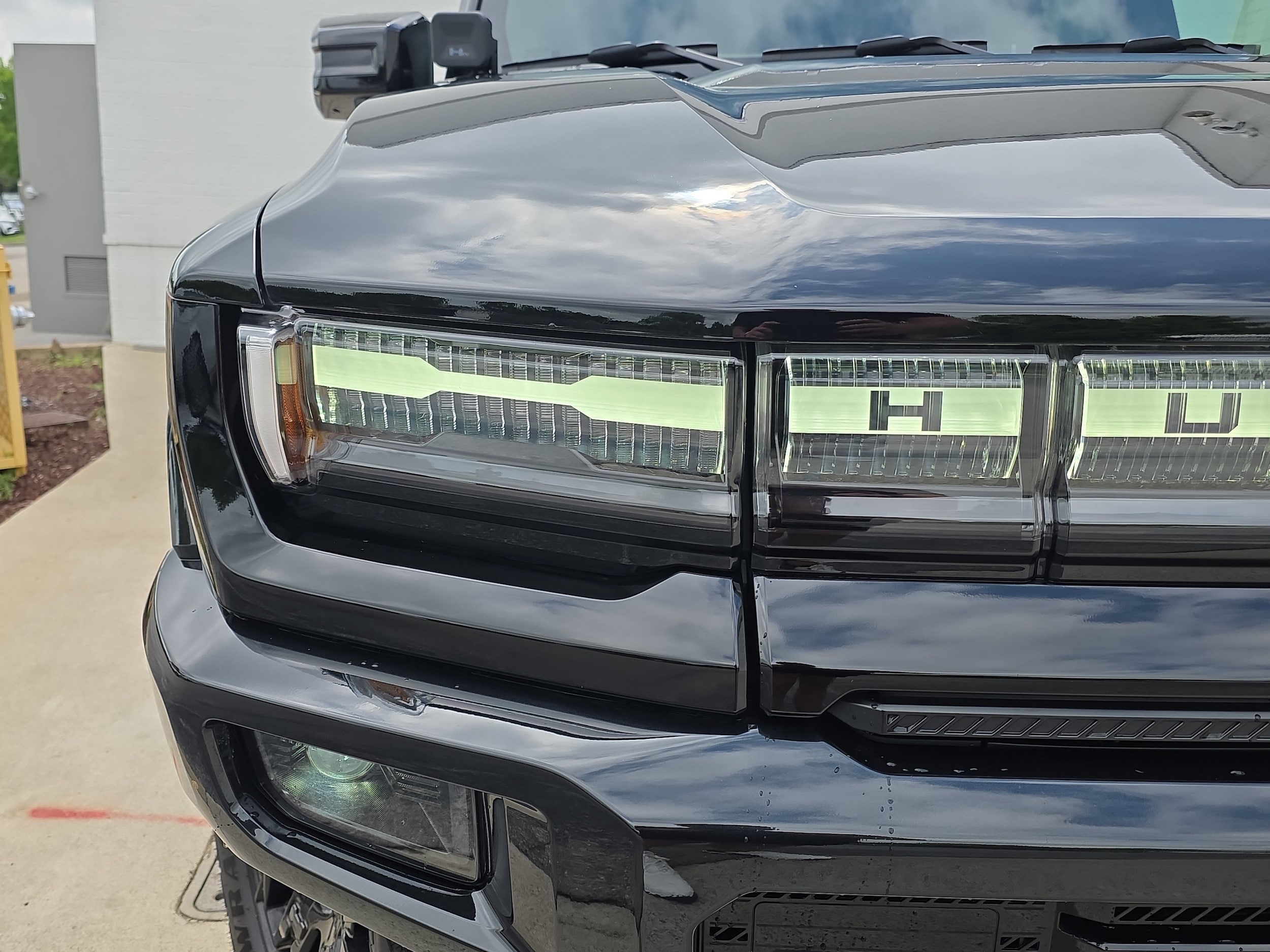 Used 2024 GMC HUMMER EV 2X with VIN 1GKB0NDE3RU110112 for sale in Franklin, TN