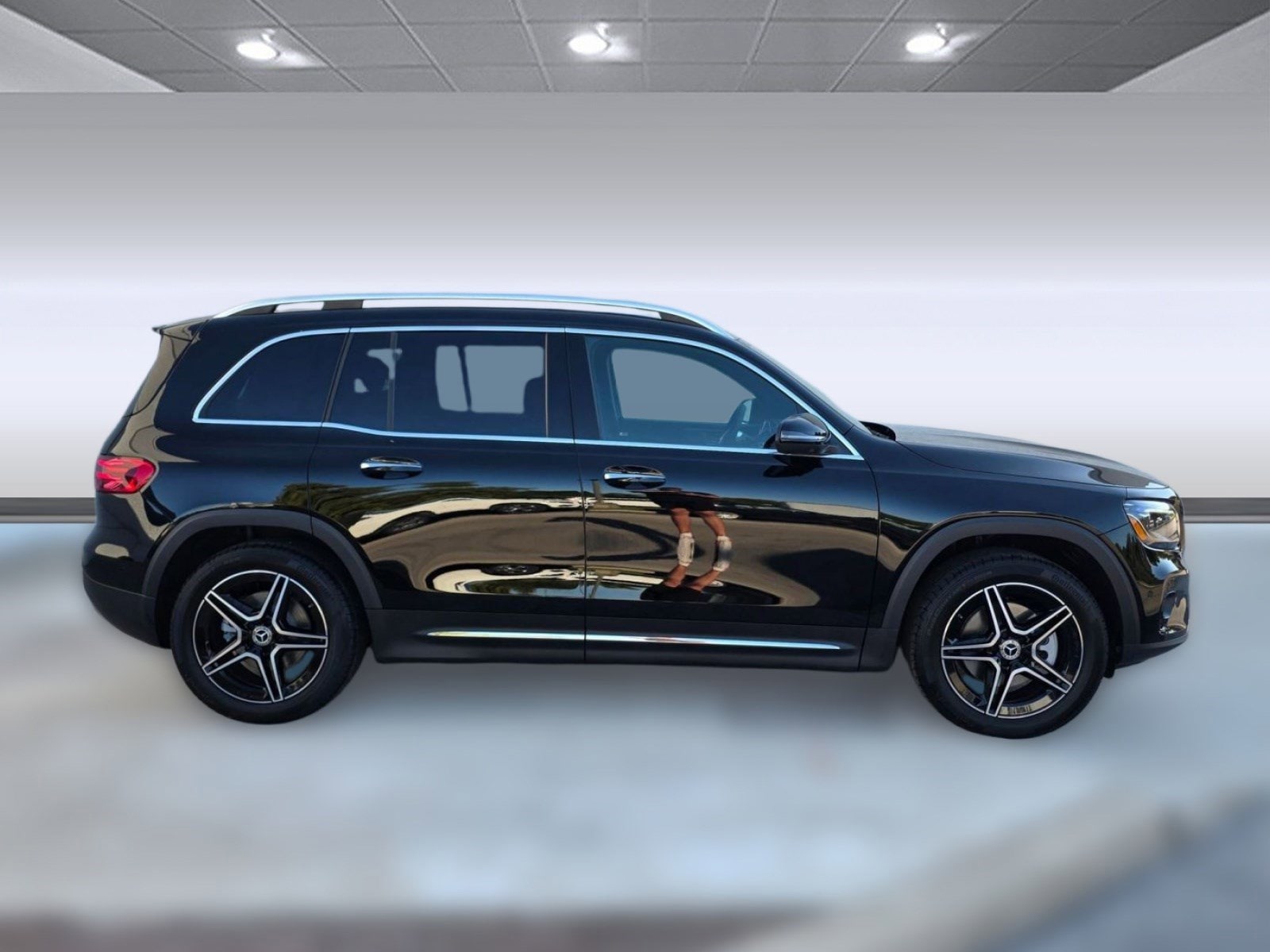 2026 Mercedes-Benz GLB GLB 250 - Photo 8