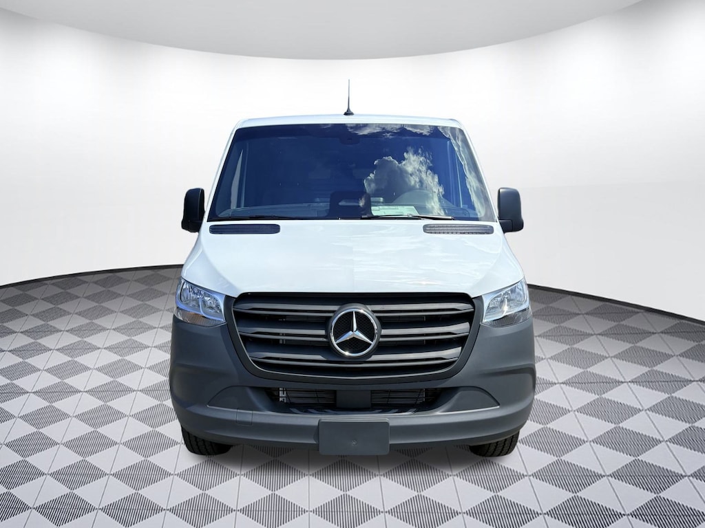 New 2025 Mercedes-Benz Sprinter Cargo Van 2500 Standard Roof I4 Diesel 144" RWD 2500 Standard Roof I4 Diesel 144 RWD