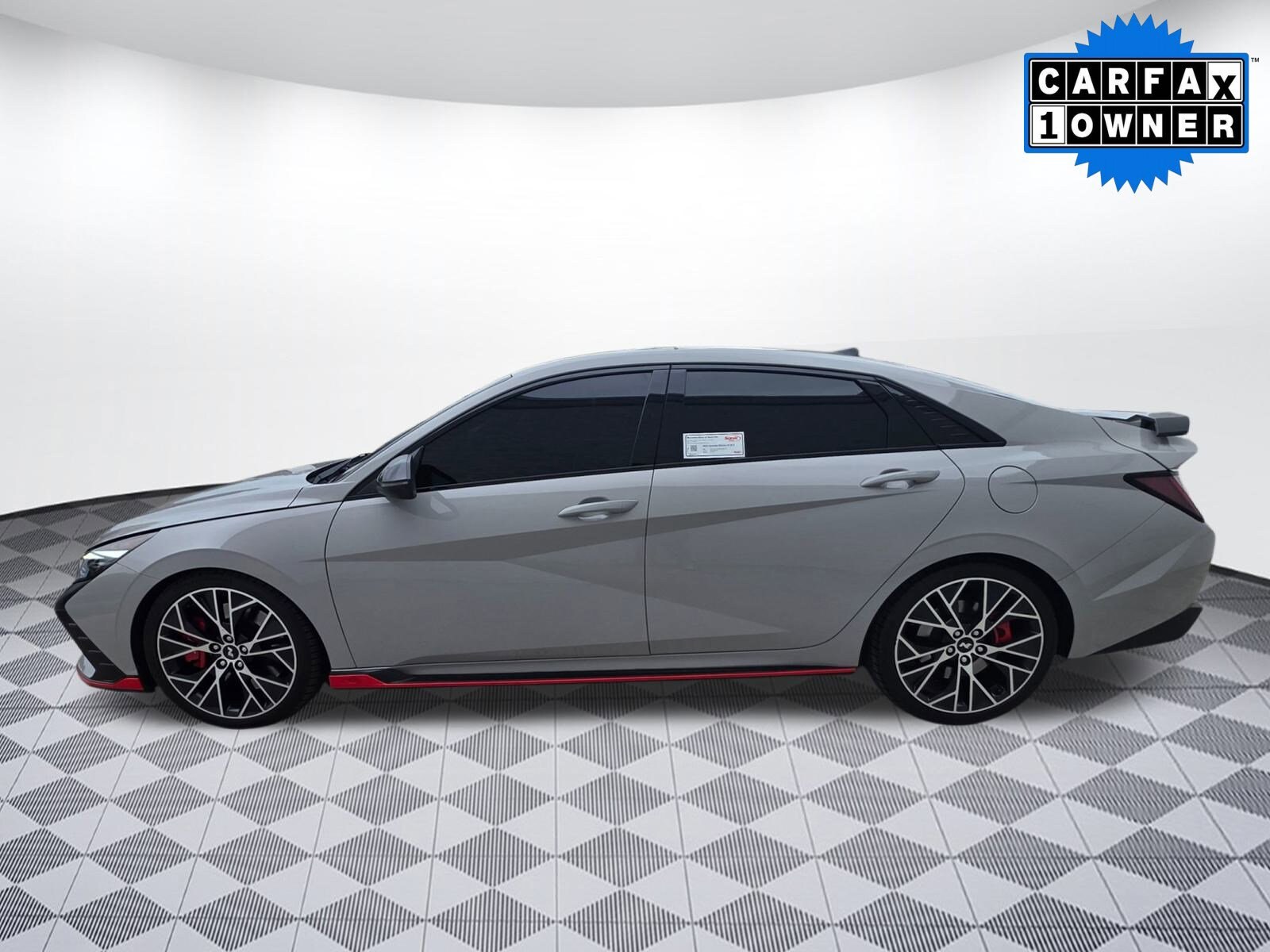 2022 Hyundai Elantra N photo 2