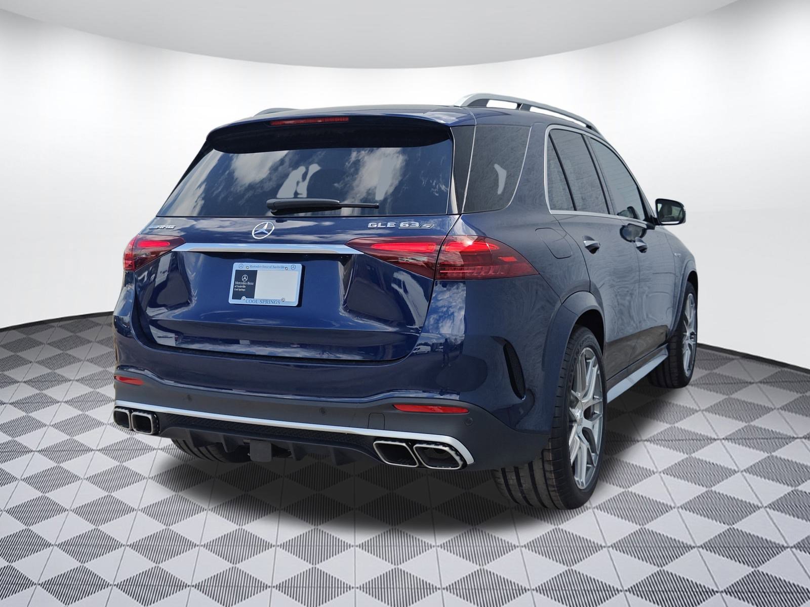 2025 Mercedes Benz GLE AMG 63 S photo 4