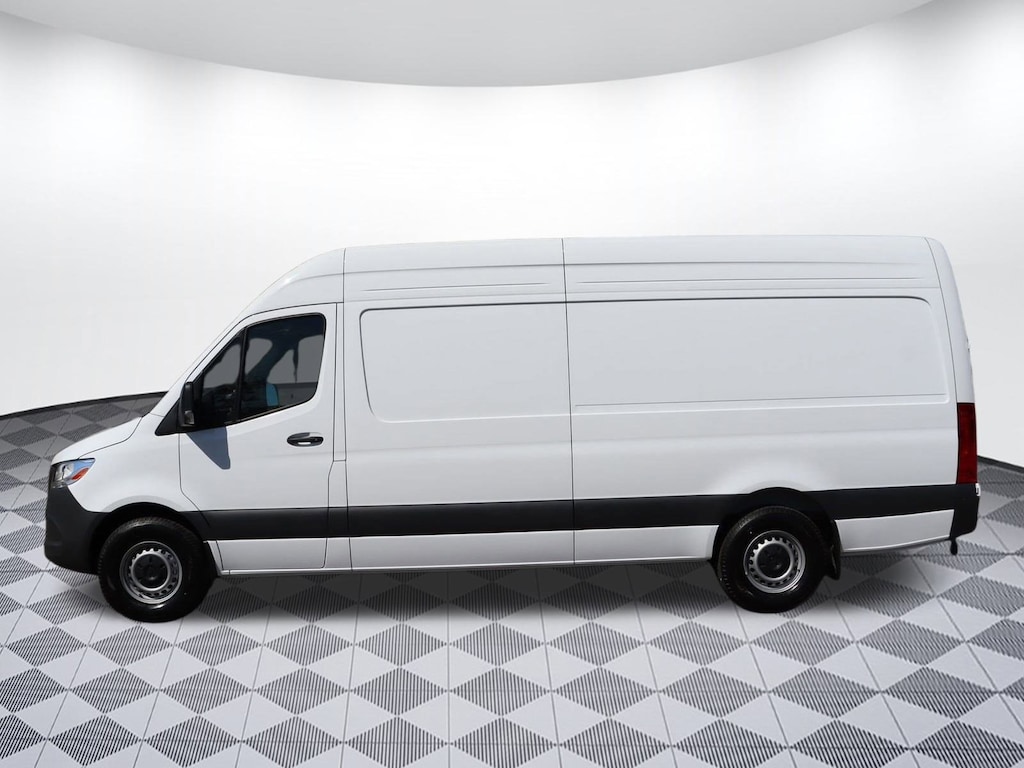 New 2024 Mercedes-Benz Sprinter Cargo Van 2500 High Roof I4 Diesel 170 RWD 2500 High Roof I4 Diesel 170 RWD