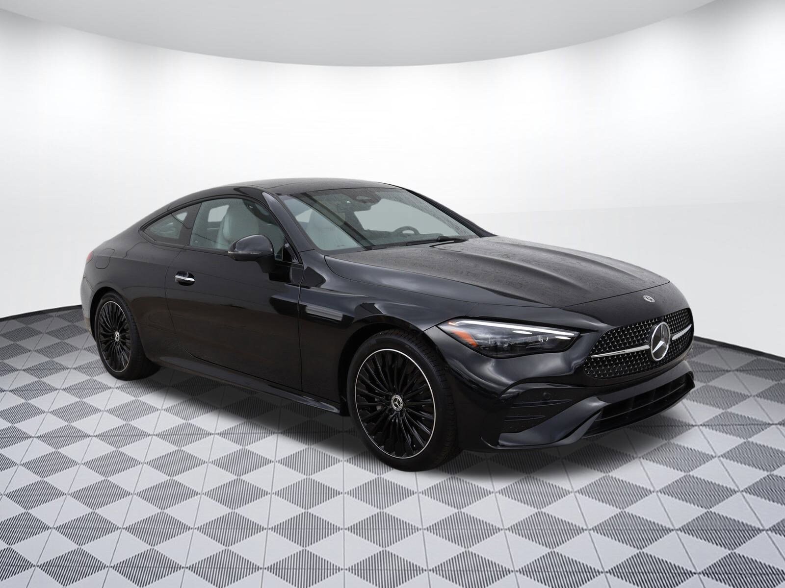 2025 Mercedes Benz CLE 300 4MATIC photo 3