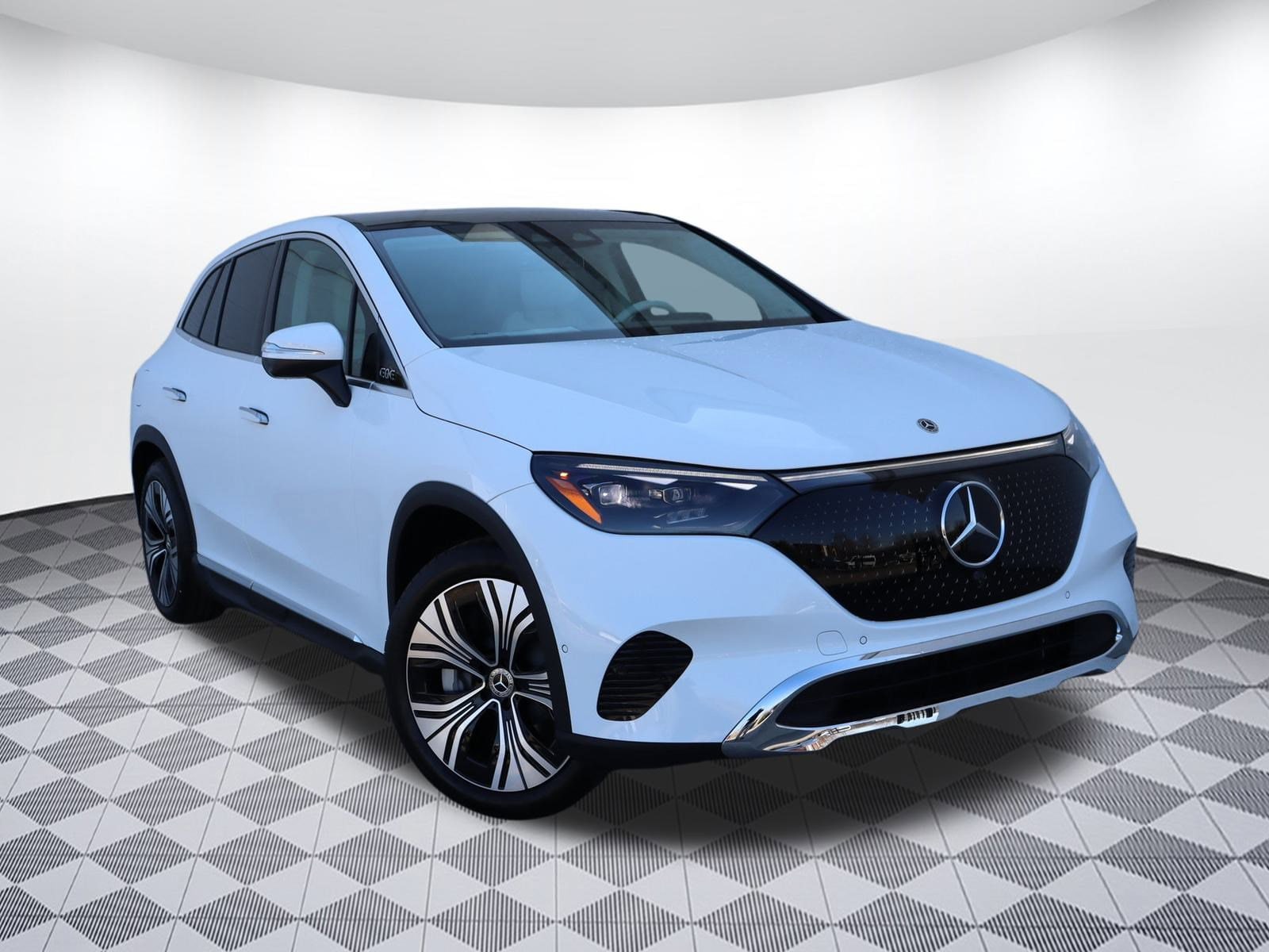 Used 2025 Mercedes-Benz EQE SUV Base with VIN 4JGGM2BB4SA063415 for sale in Brentwood, TN