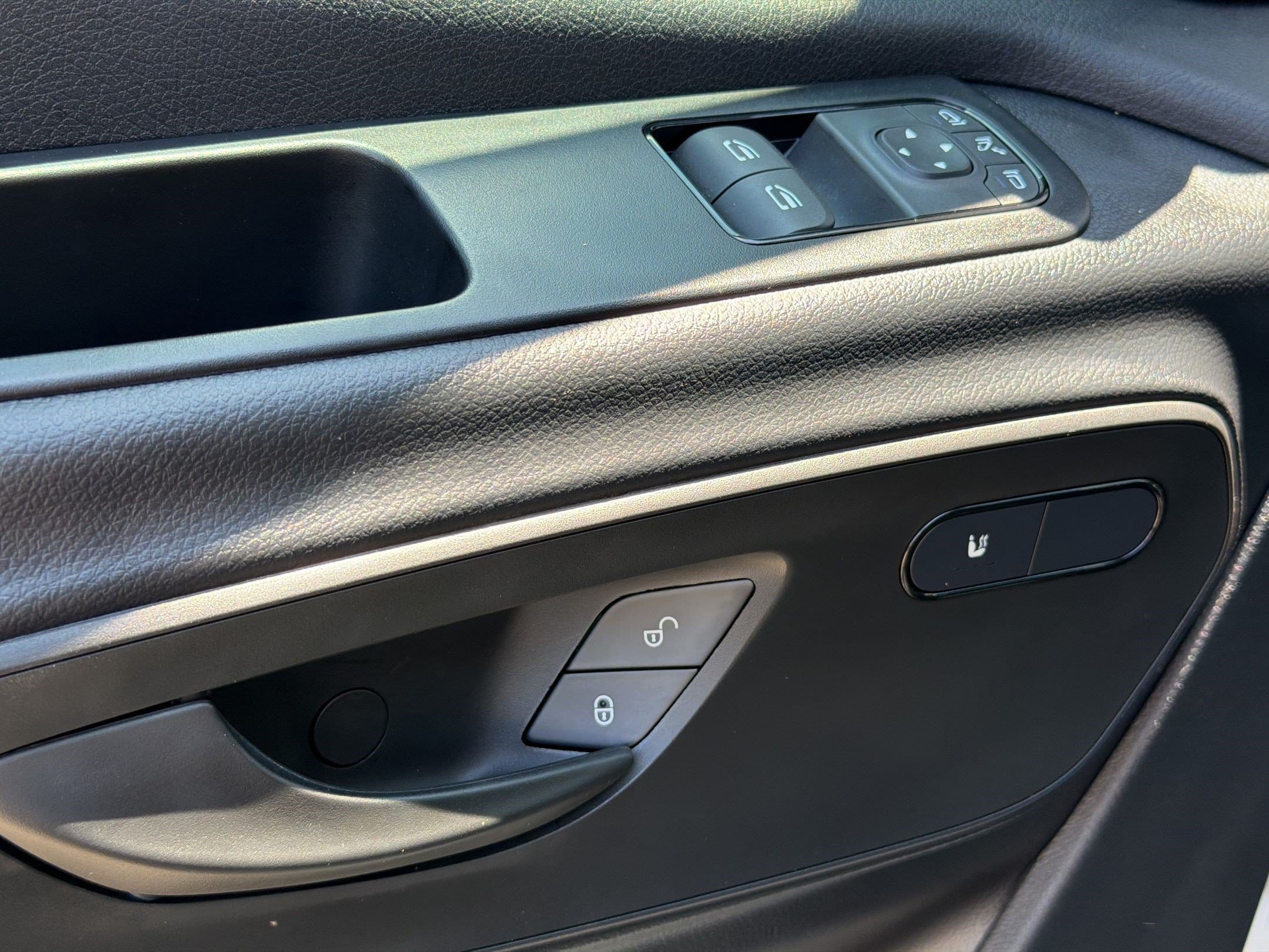 2025 Mercedes-Benz Sprinter Crew Van Base - Photo 30