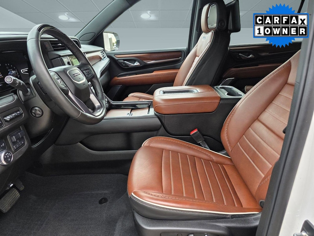 Used 2024 GMC Yukon XL Denali Ultimate SUV