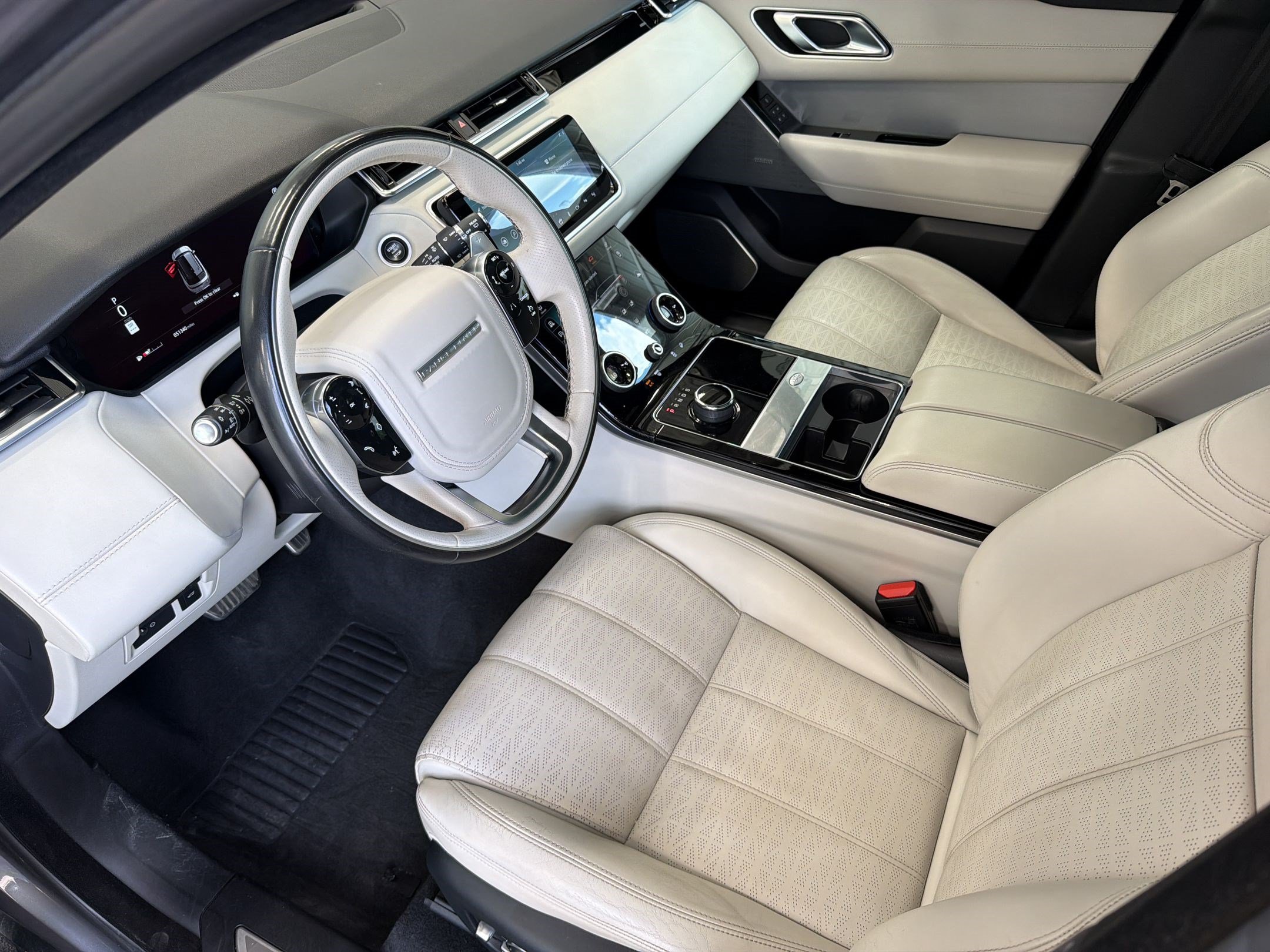 Range Rover Velar R-Dynamic HSE SUV