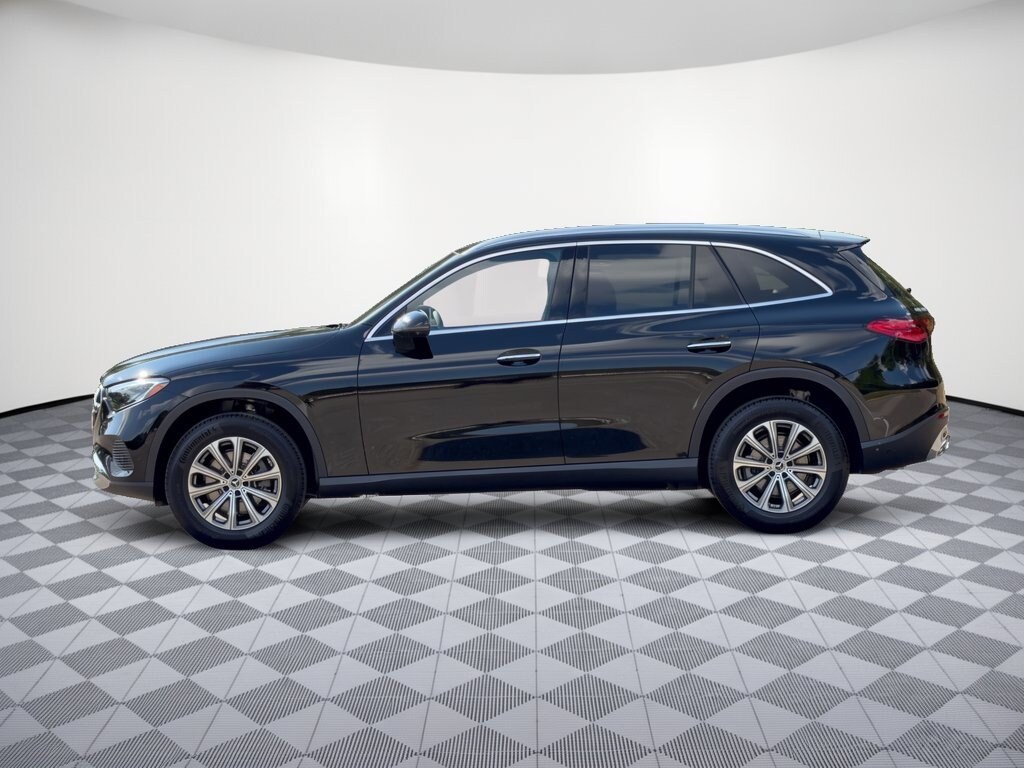 New 2027 Mercedes-Benz GLC 300 SUV