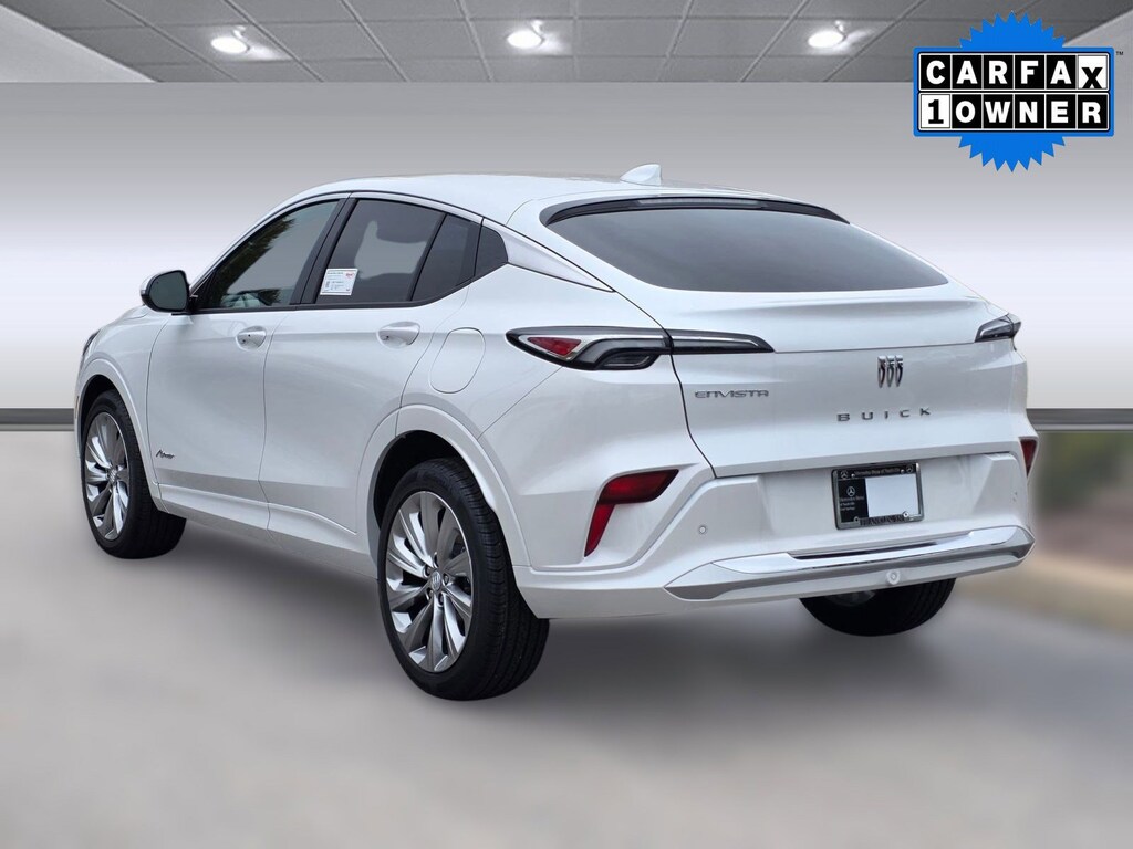 2025 Buick Envista Avenir photo 2