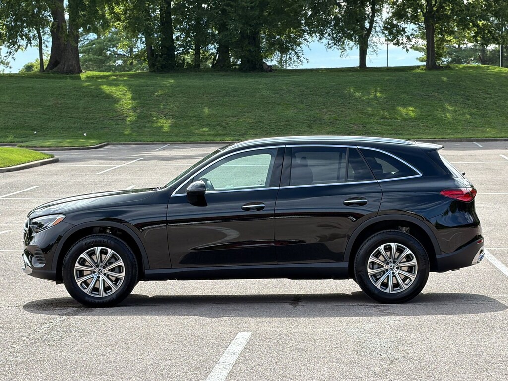New 2026 Mercedes-Benz GLC 300 SUV