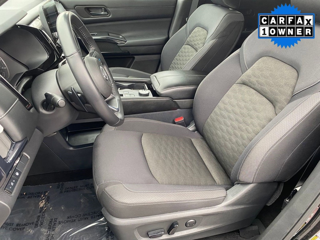 Used 2024 Nissan Pathfinder SV SUV