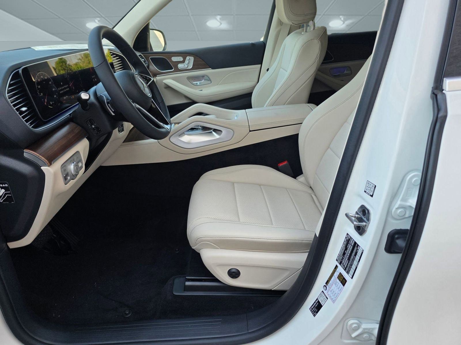 2026 Mercedes Benz GLE 350 4MATIC photo 3