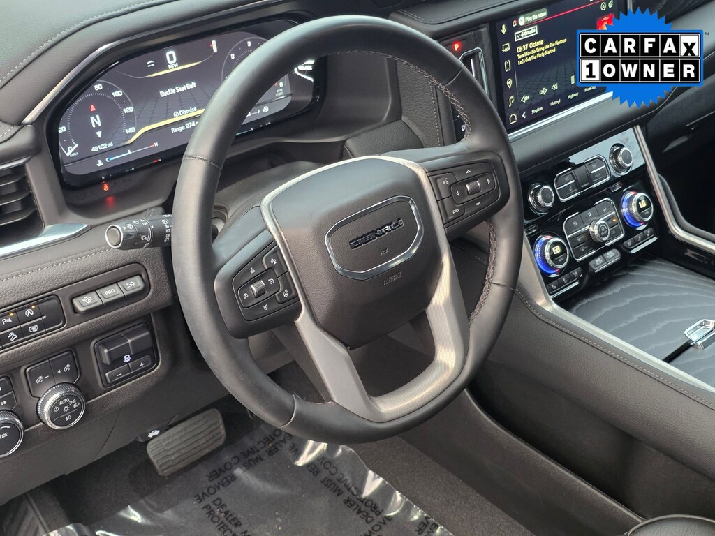 2023 Gmc Yukon Denali photo 3