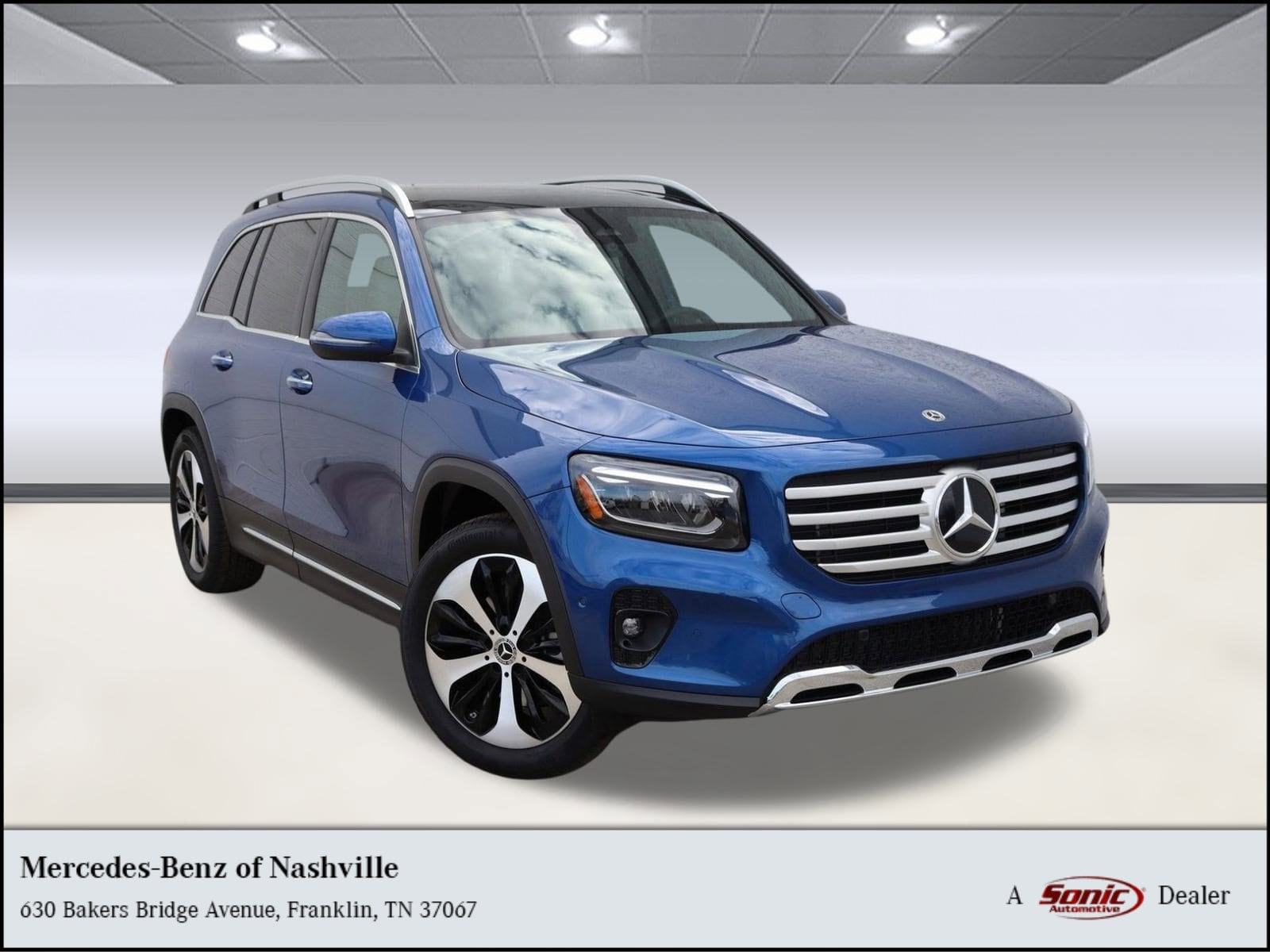 2025 Mercedes-Benz GLB Base's photo