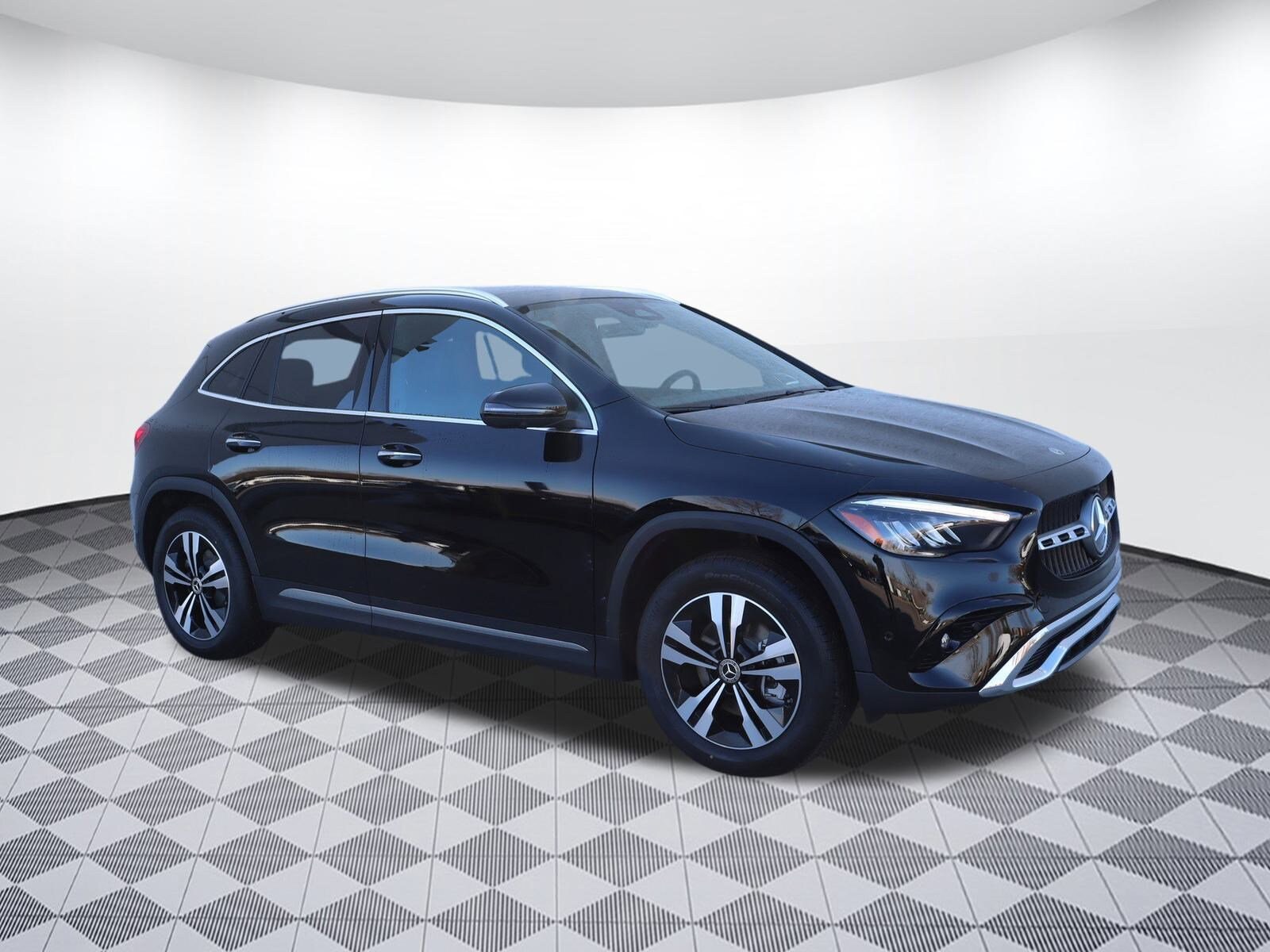 2025 Mercedes Benz GLA 250 photo 4