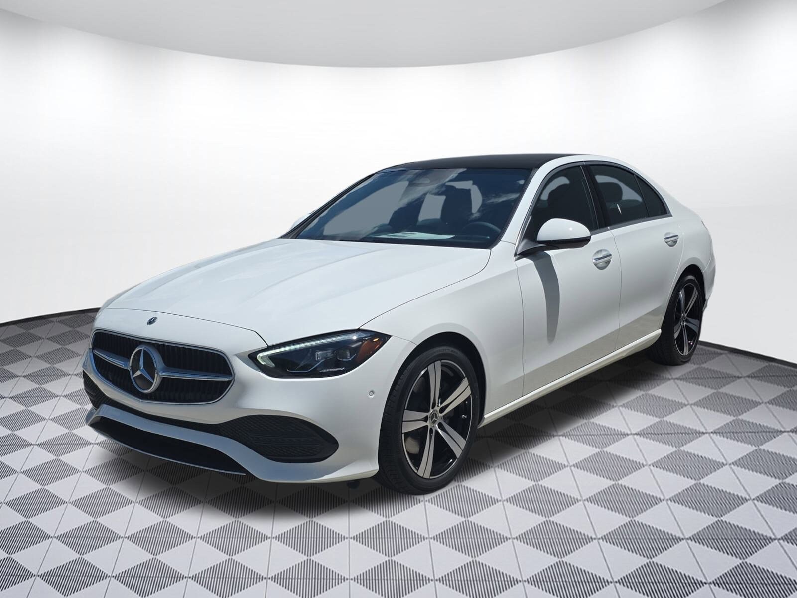 2025 Mercedes Benz C 300 Sedan photo 4