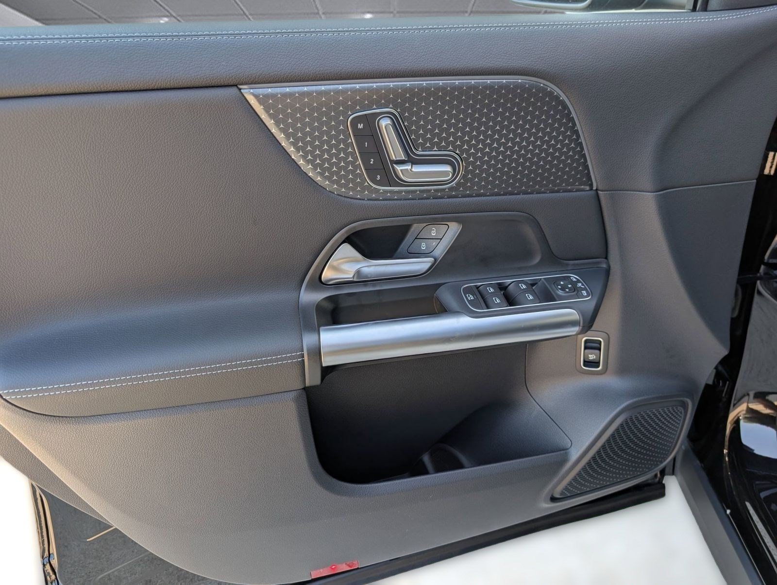 2025 Mercedes-Benz GLA GLA250 - Photo 14