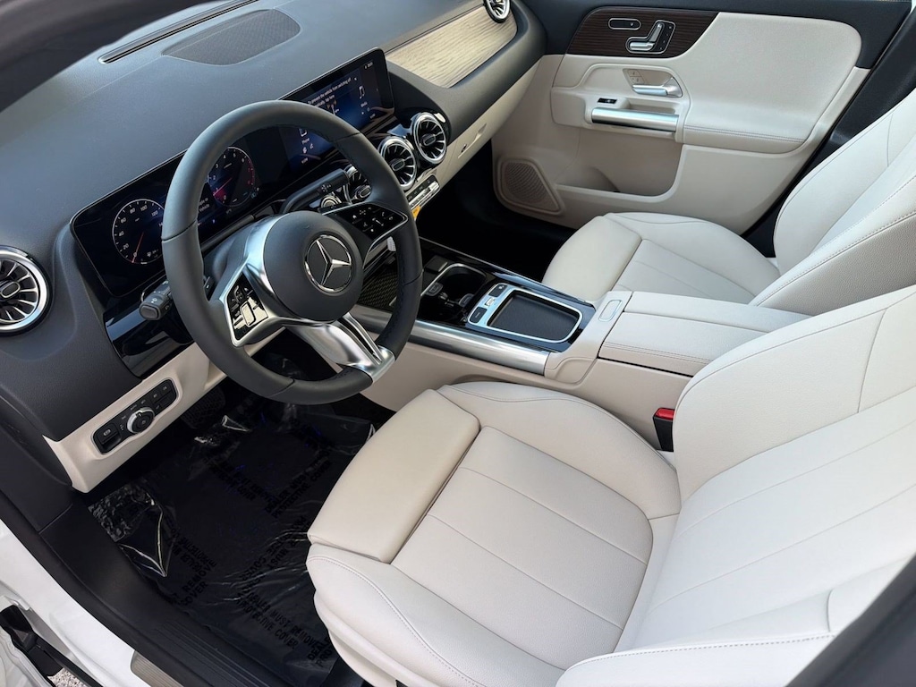 New 2026 Mercedes-Benz GLA 250 4MATIC SUV