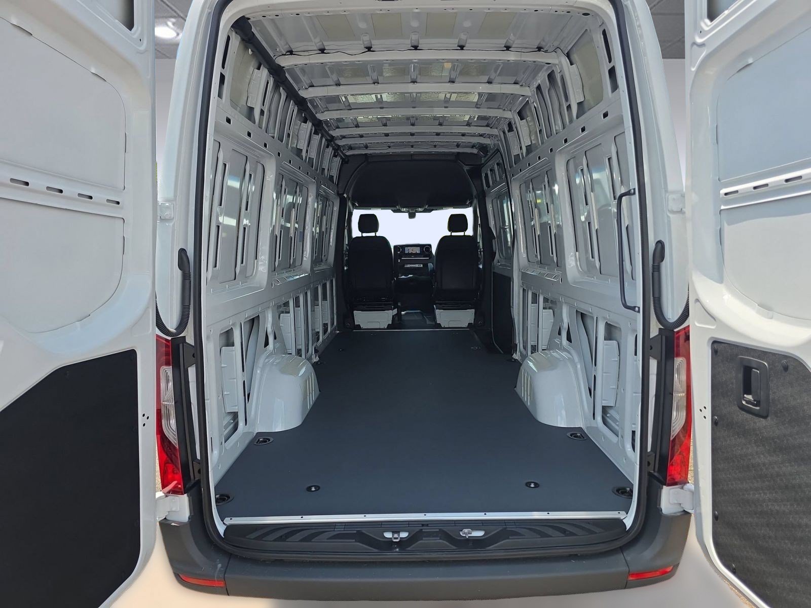 2025 Mercedes-Benz Sprinter Cargo Van Base - Photo 32