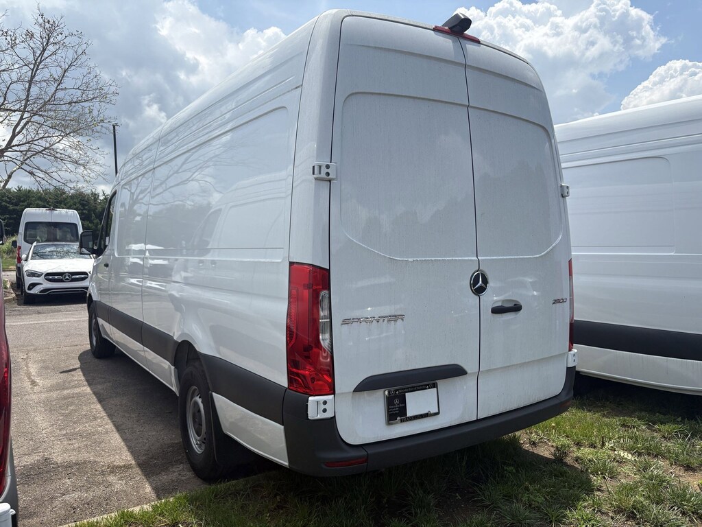 New 2025 Mercedes-Benz Sprinter Cargo Van 2500 High Roof I4 Diesel HO 170" RWD 2500 High Roof I4 Diesel HO 170 RWD