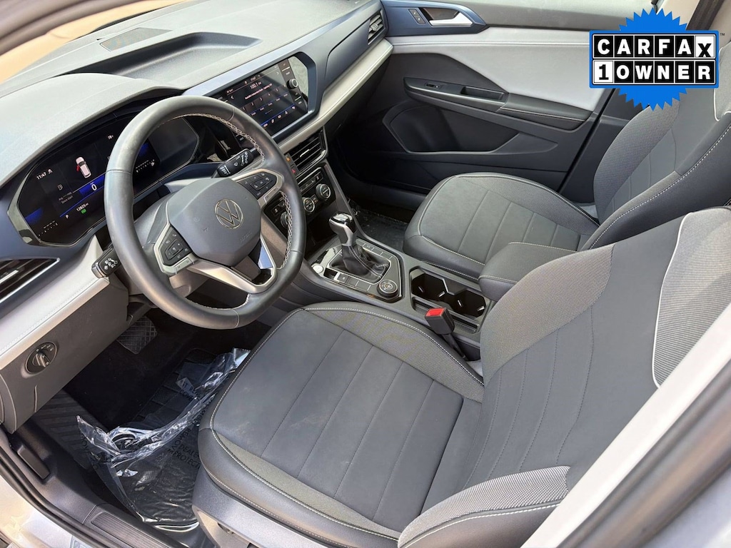 Used 2024 Volkswagen Taos SE SUV