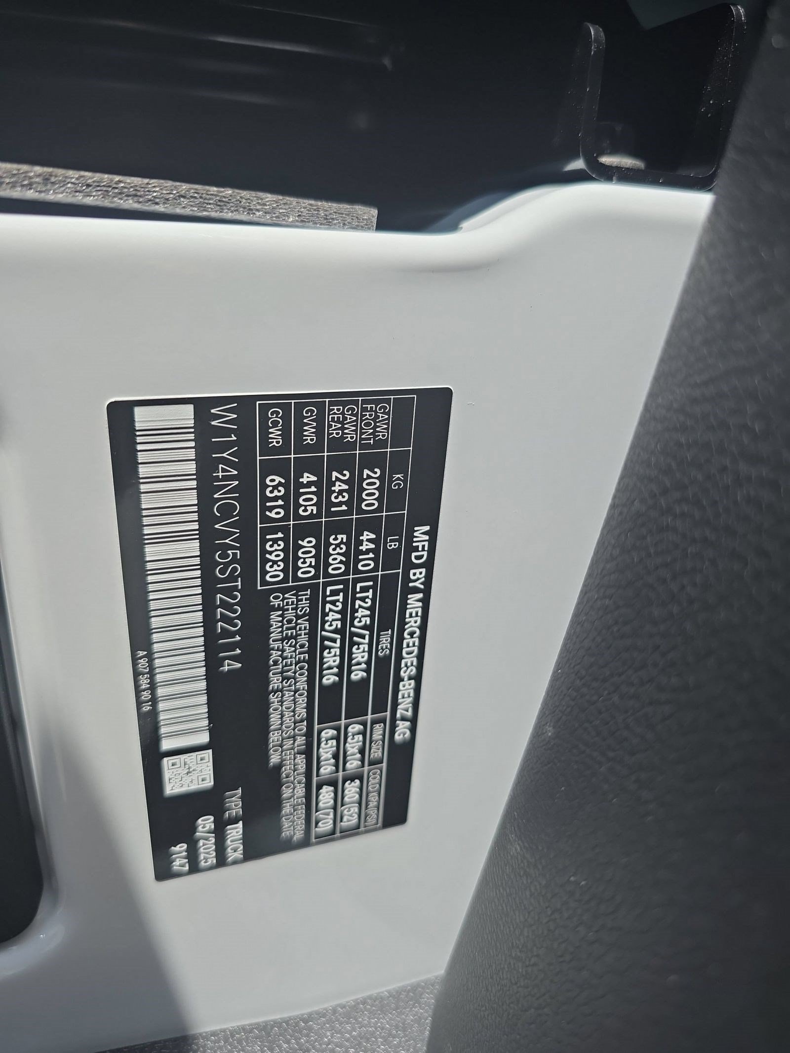 2025 Mercedes-Benz Sprinter Cargo Van Base - Photo 23