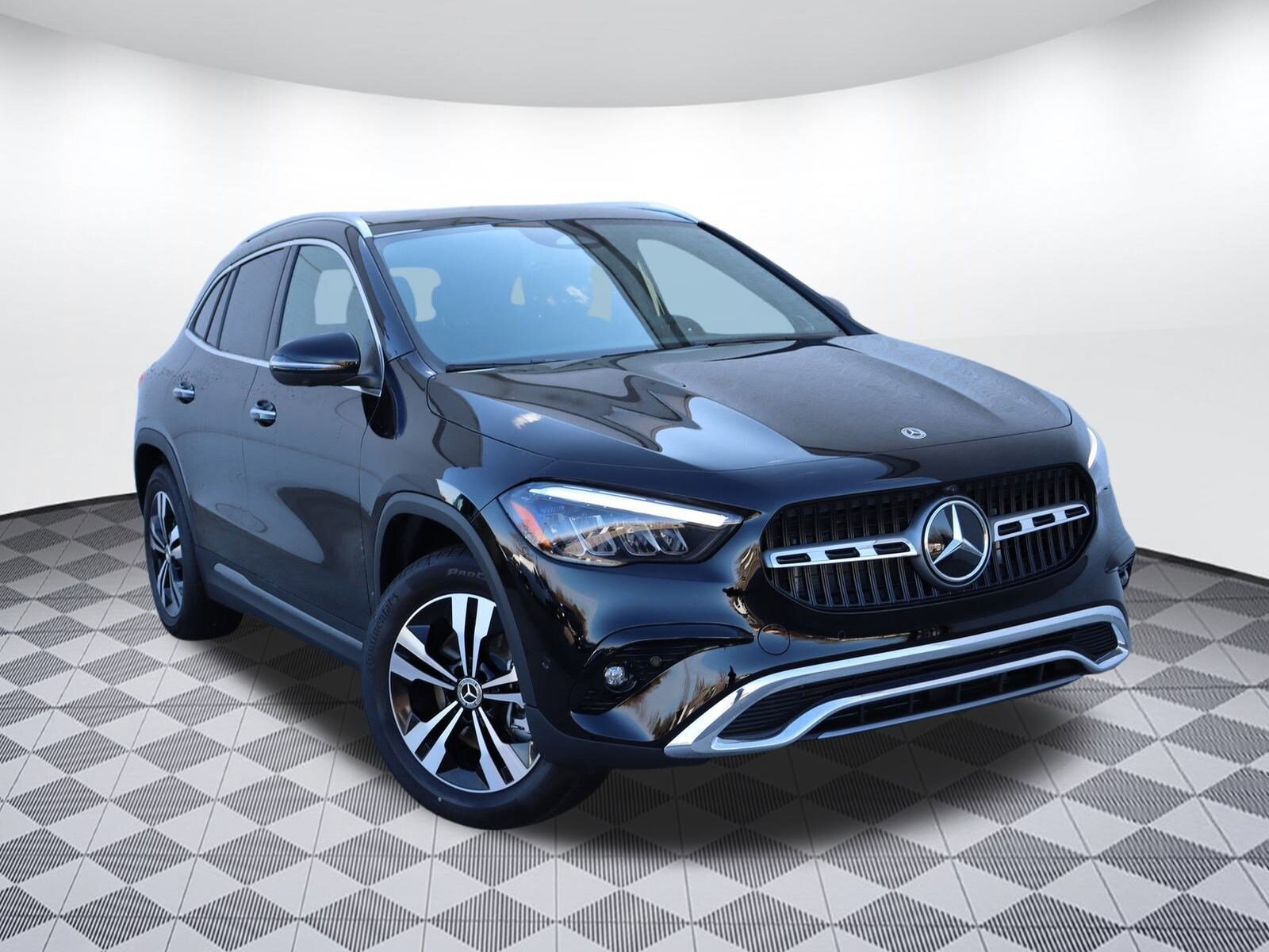 2025 Mercedes Benz GLA 250 photo 2