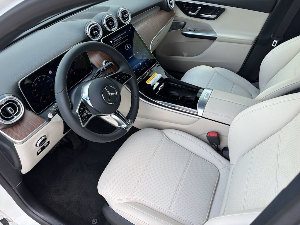 New 2026 Mercedes-Benz GLC 300 SUV