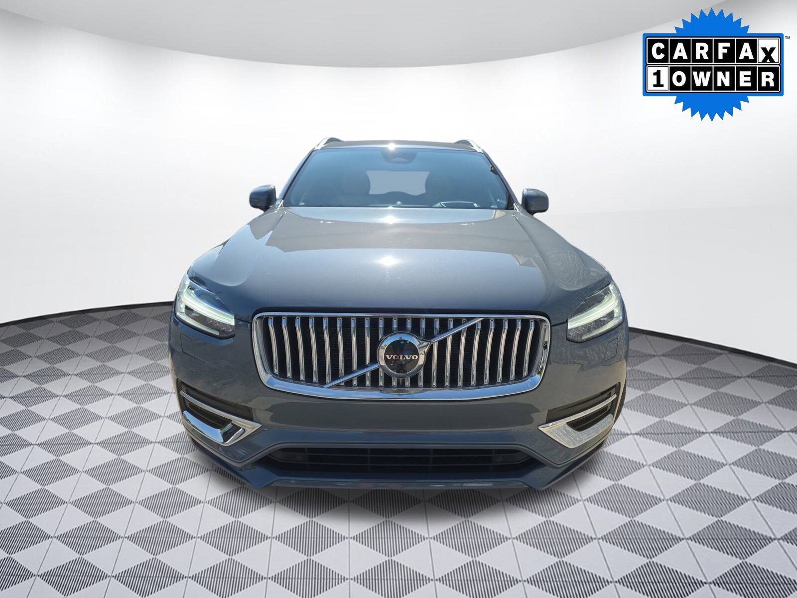 2023 Volvo XC90 Ultimate photo 2