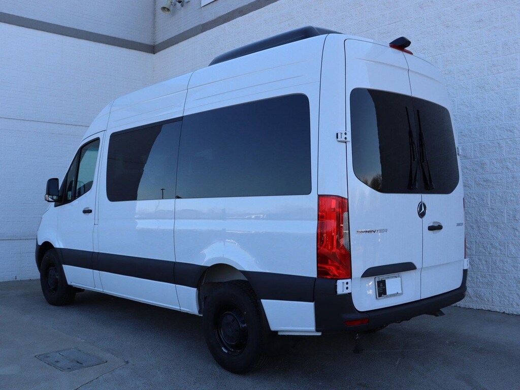 New 2025 Mercedes-Benz Sprinter Passenger Van 2500 High RoofI4 Diesel HO 144 RWD 2500 High Roof I4 Diesel HO 144 RWD
