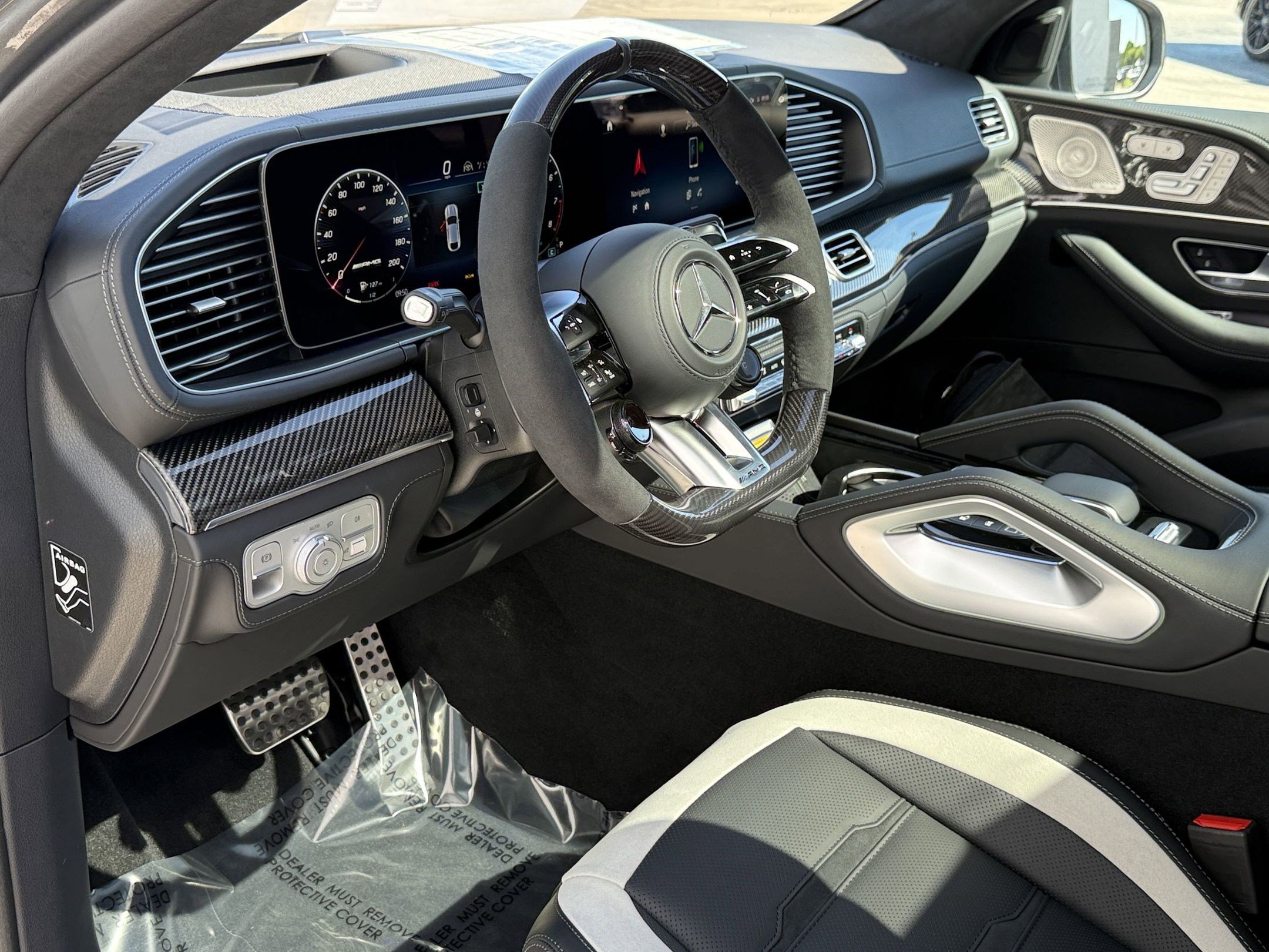 2025 Mercedes Benz GLE AMG 63 S photo 2