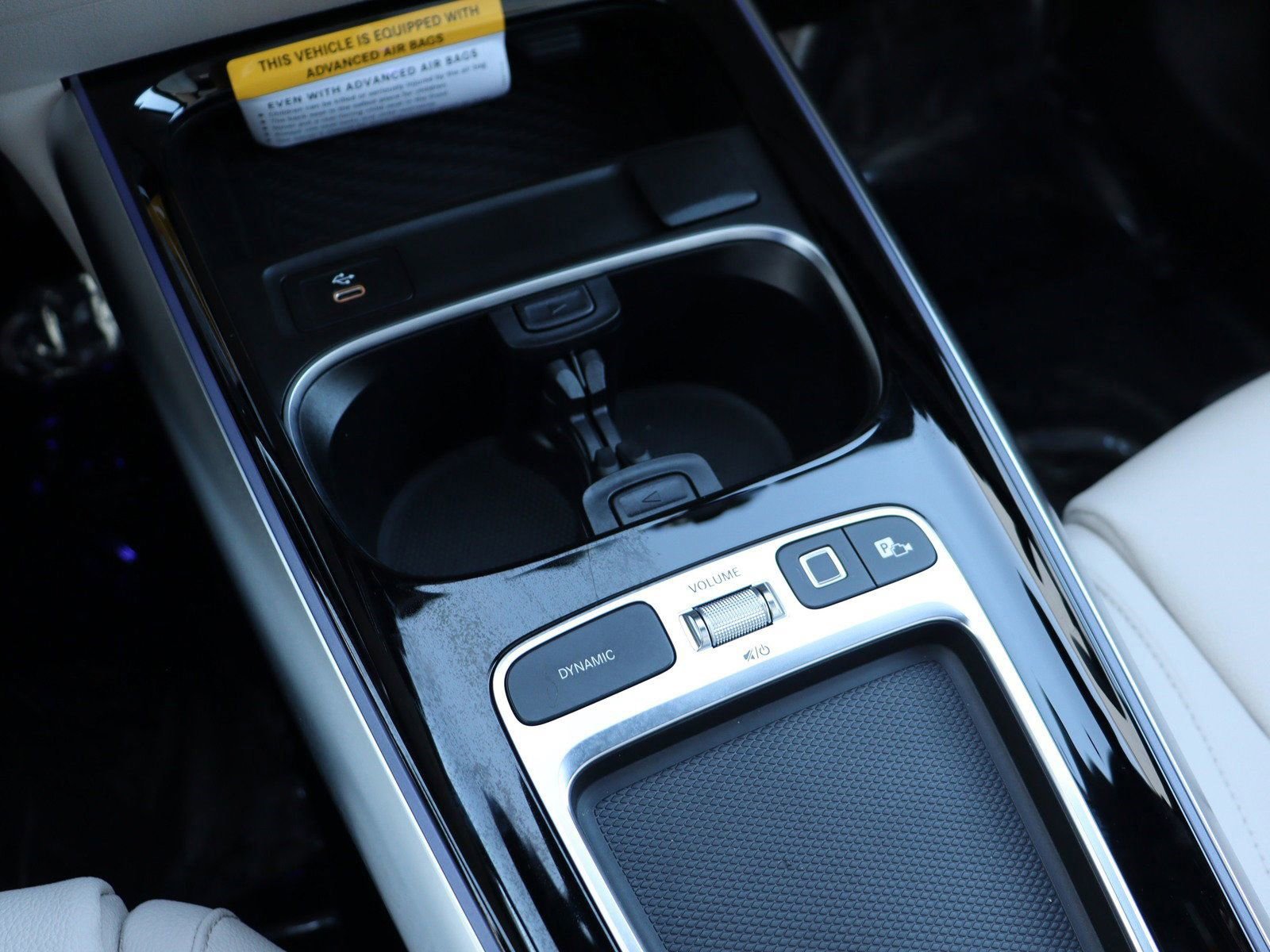 2025 Mercedes-Benz GLA GLA250 - Photo 41