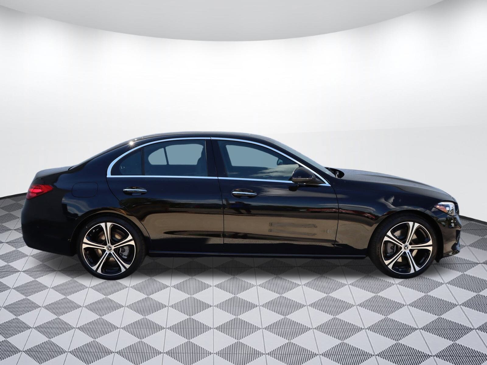 2024 Mercedes Benz C 300 photo 4