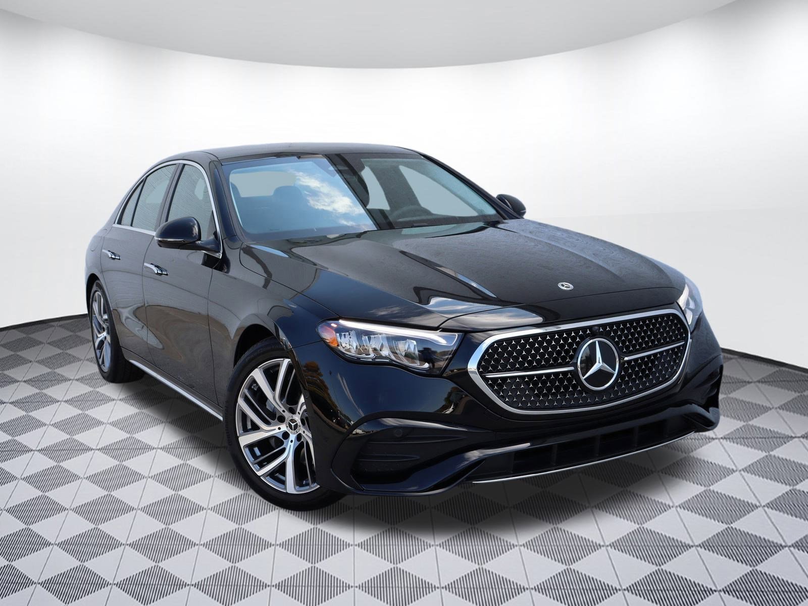 Used 2025 Mercedes-Benz E-Class E350 with VIN W1KLF4GB7SA111609 for sale in Brentwood, TN