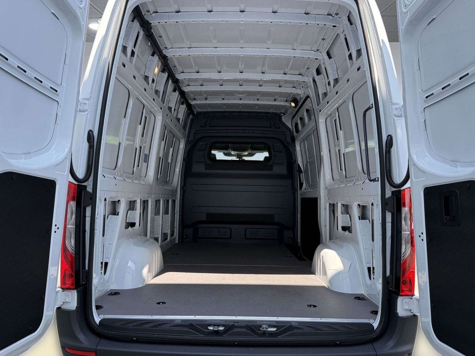 2025 Mercedes-Benz Sprinter Cargo Van Base - Photo 28